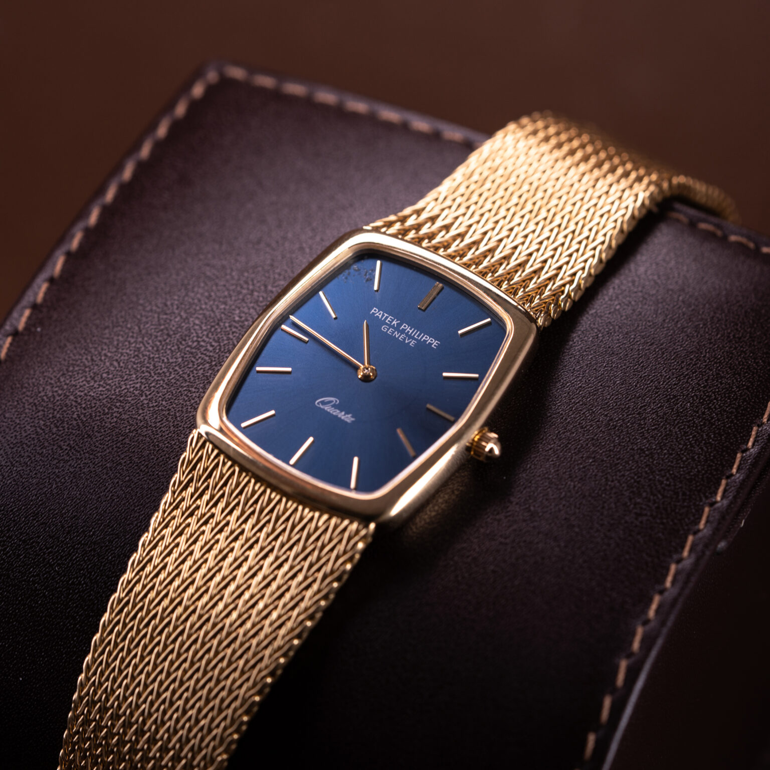A Classic 18k Patek Philippe Gondolo ref. 3856/1 from early 1980's.