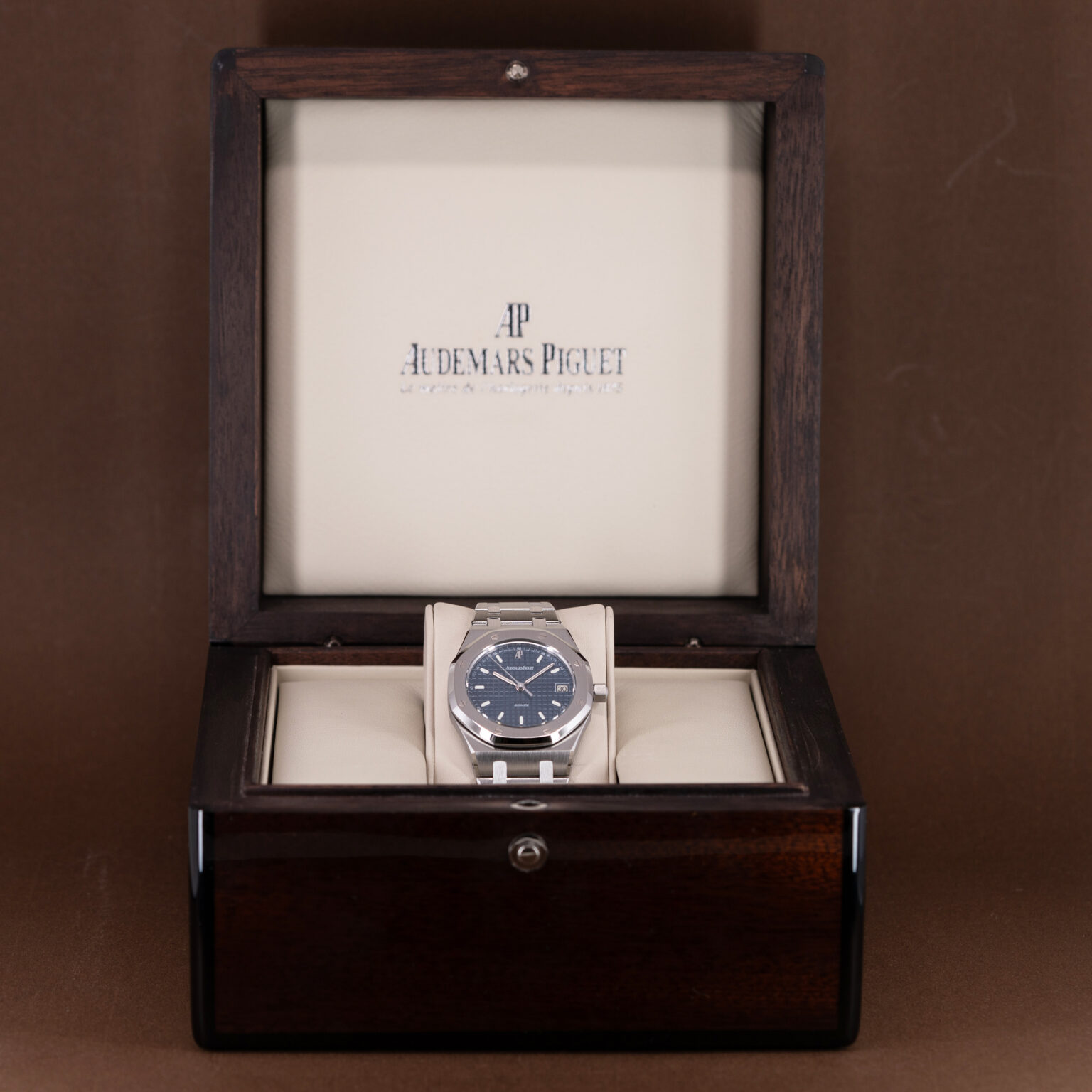 Very fine and rare Audemars Piguet Royal Oak ref. 14790ST from 2005.