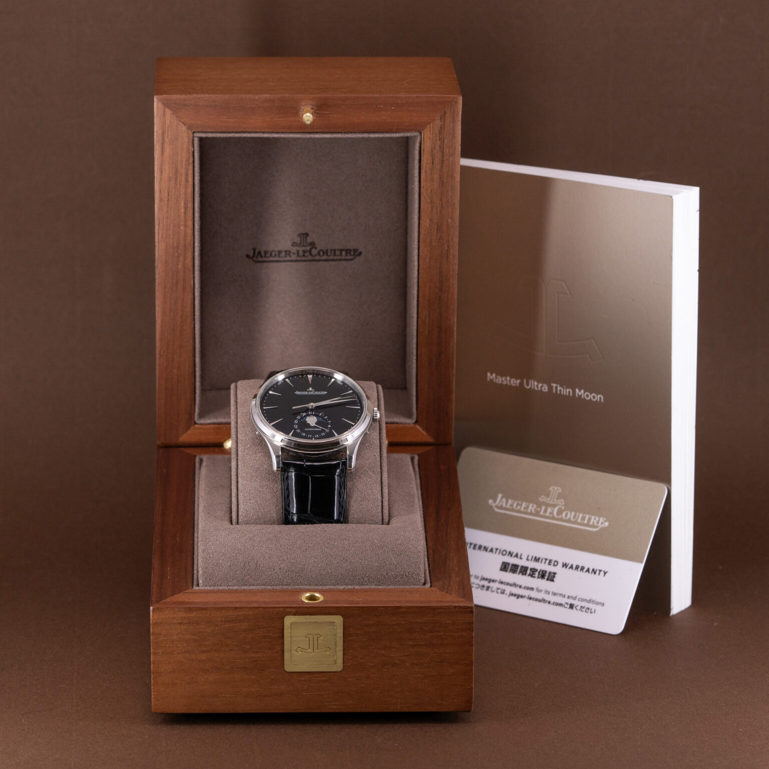 Jaeger-LeCoultre Master Ultrathin Moon ref. Q1368471 from 2021. Full set