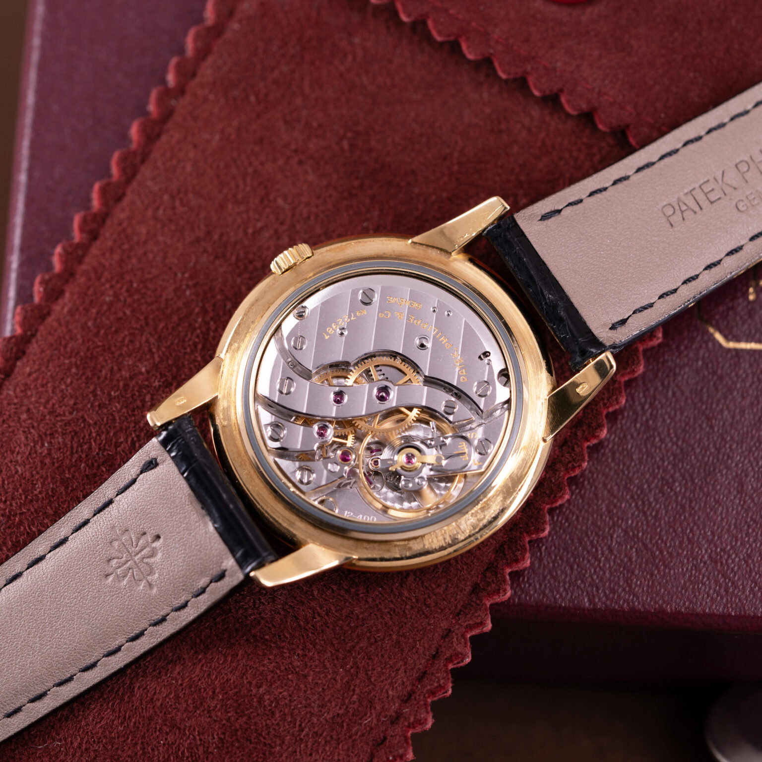 A rare Patek Philippe Calatrava ref. 2525 from 1954.
