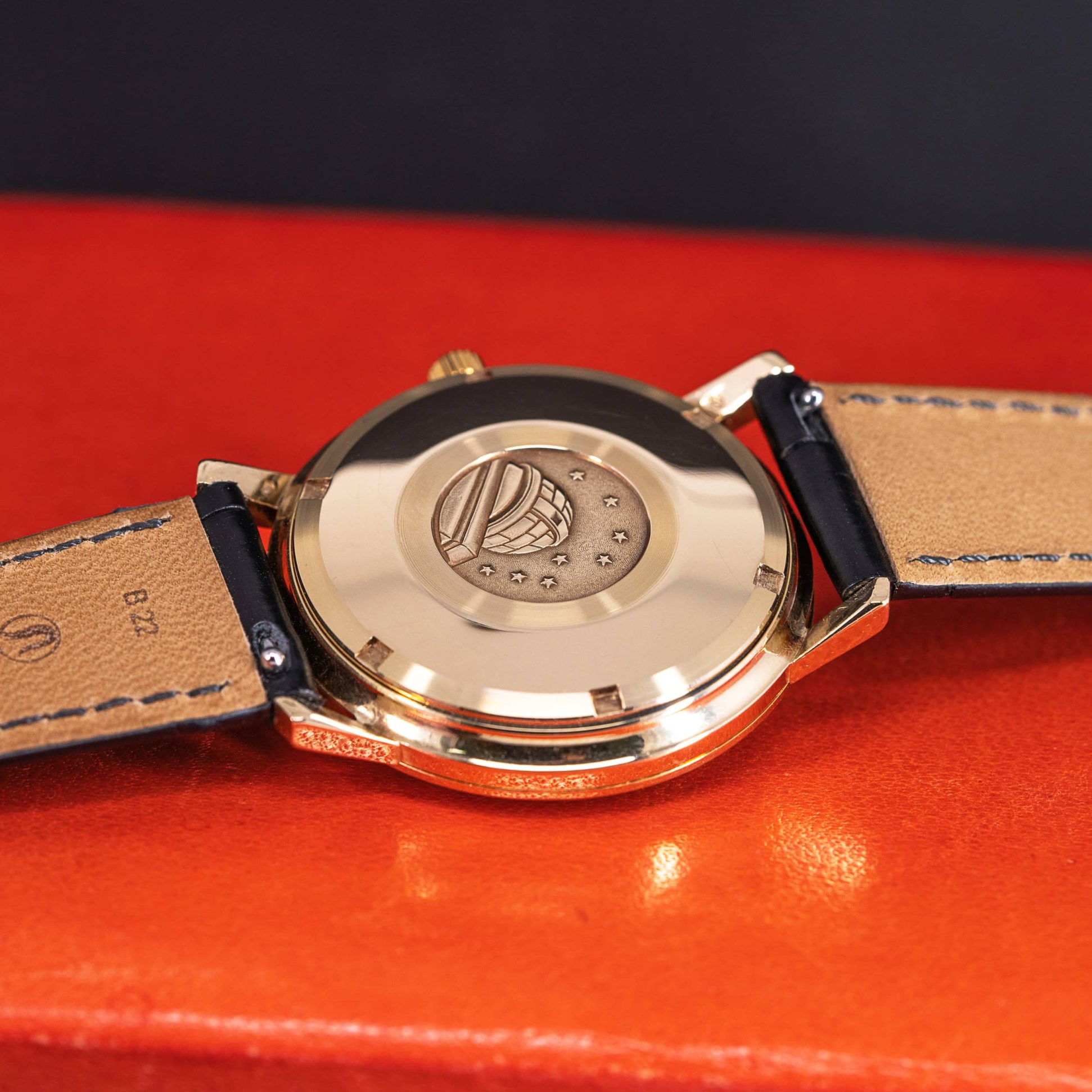 14k-Omega-Constellation-Pie-Pan-1969-6.jpg