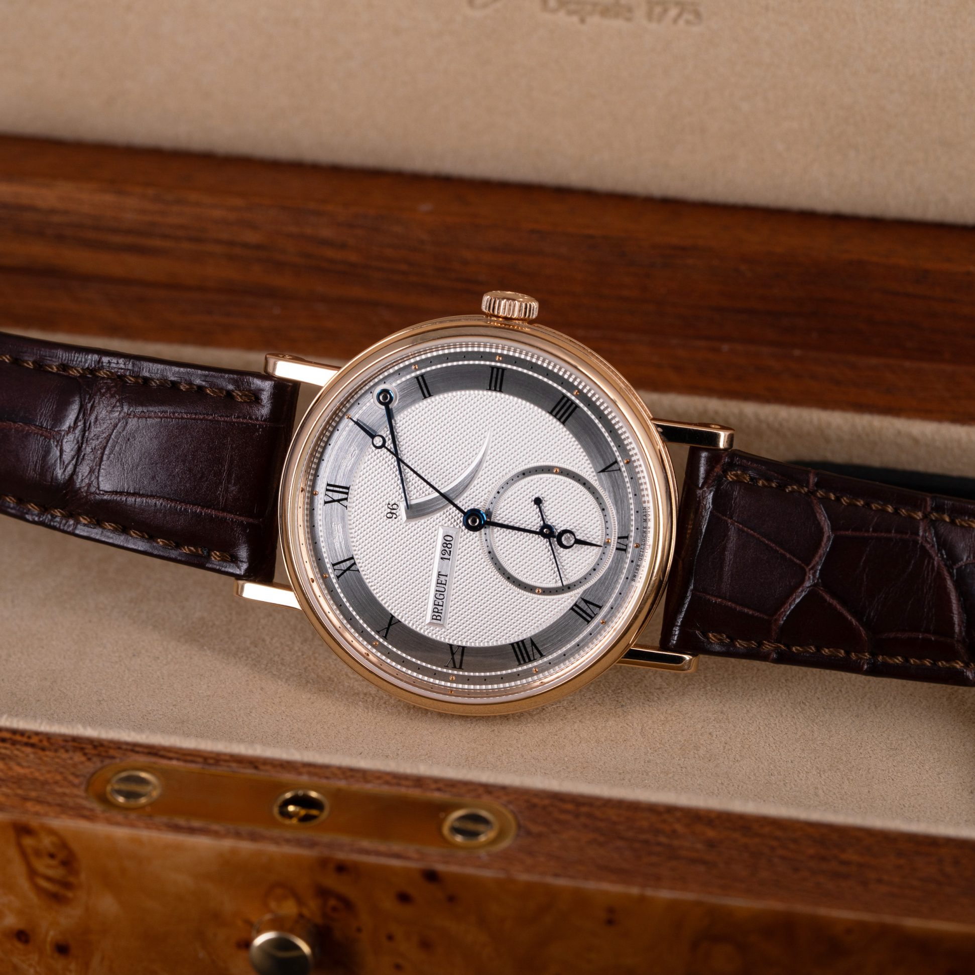 18k-Breguet-Classique-5277-2