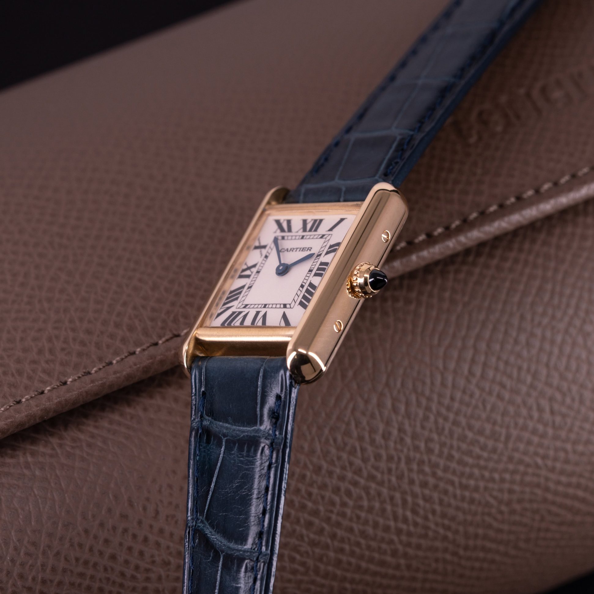 18k-Cartier-Tank-LC-2442-3