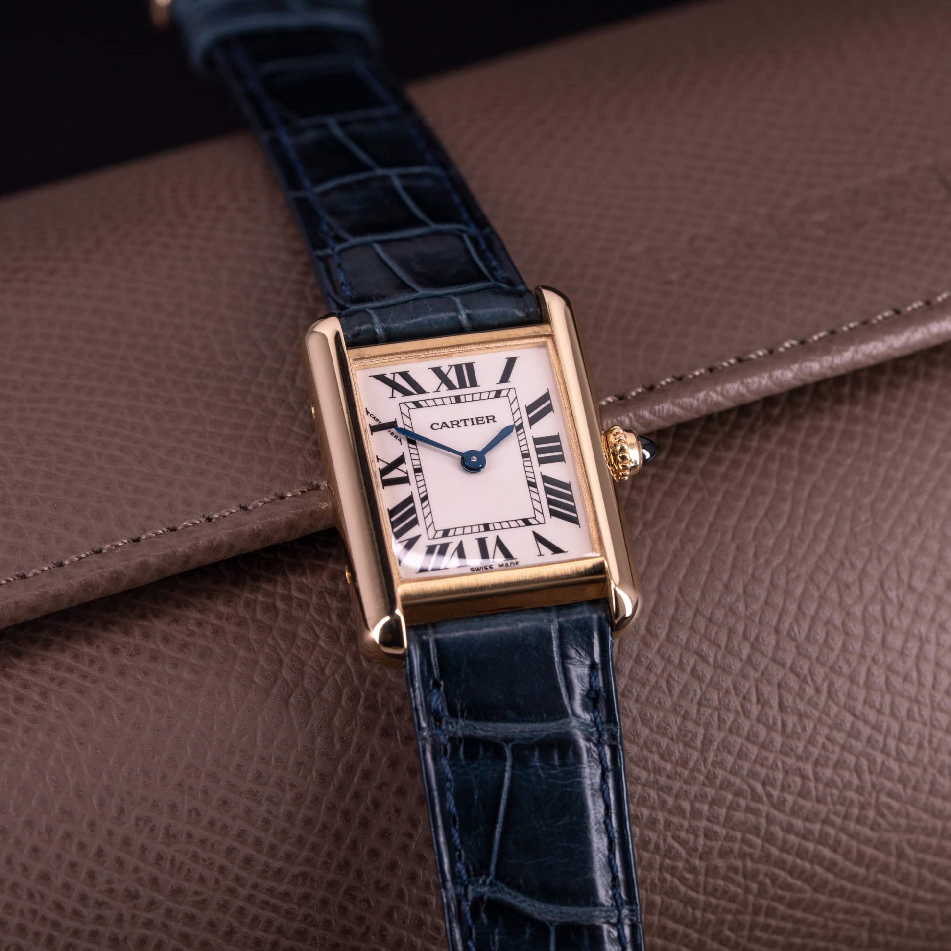 18k-Cartier-Tank-LC-2442