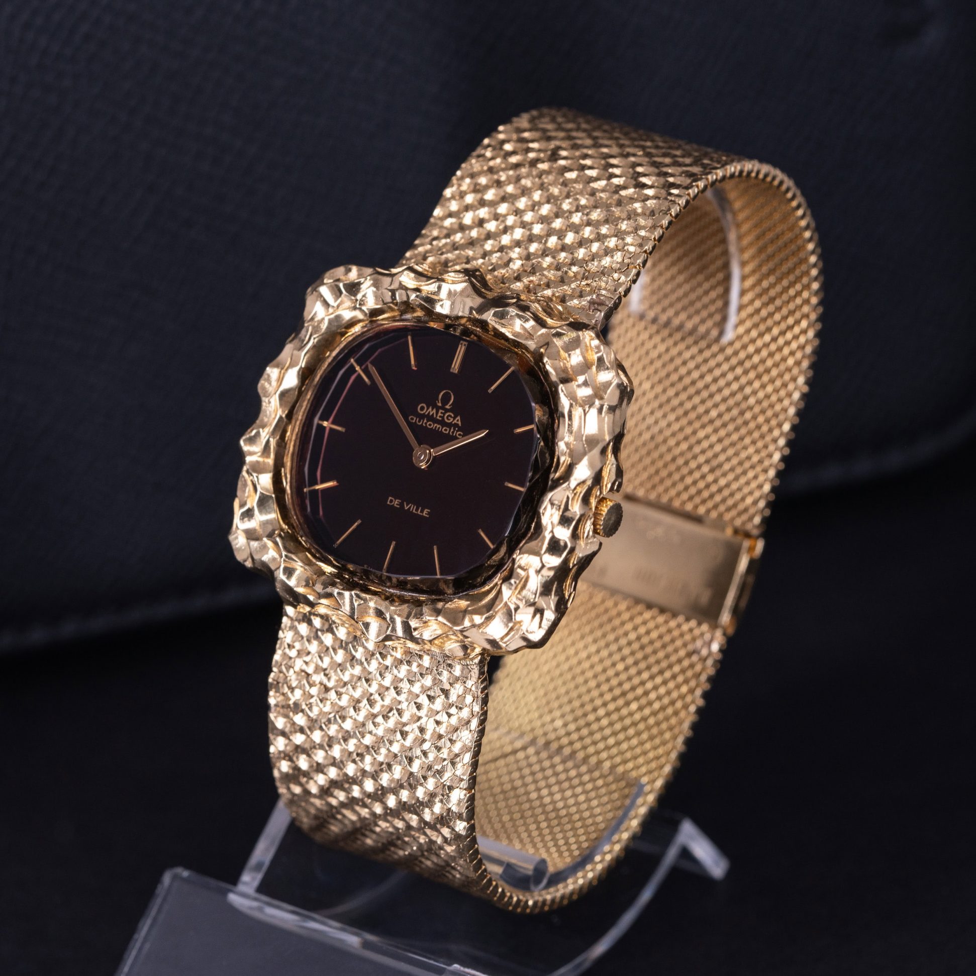 18k-Omega-Automatic-A.Grima-TEAK-8