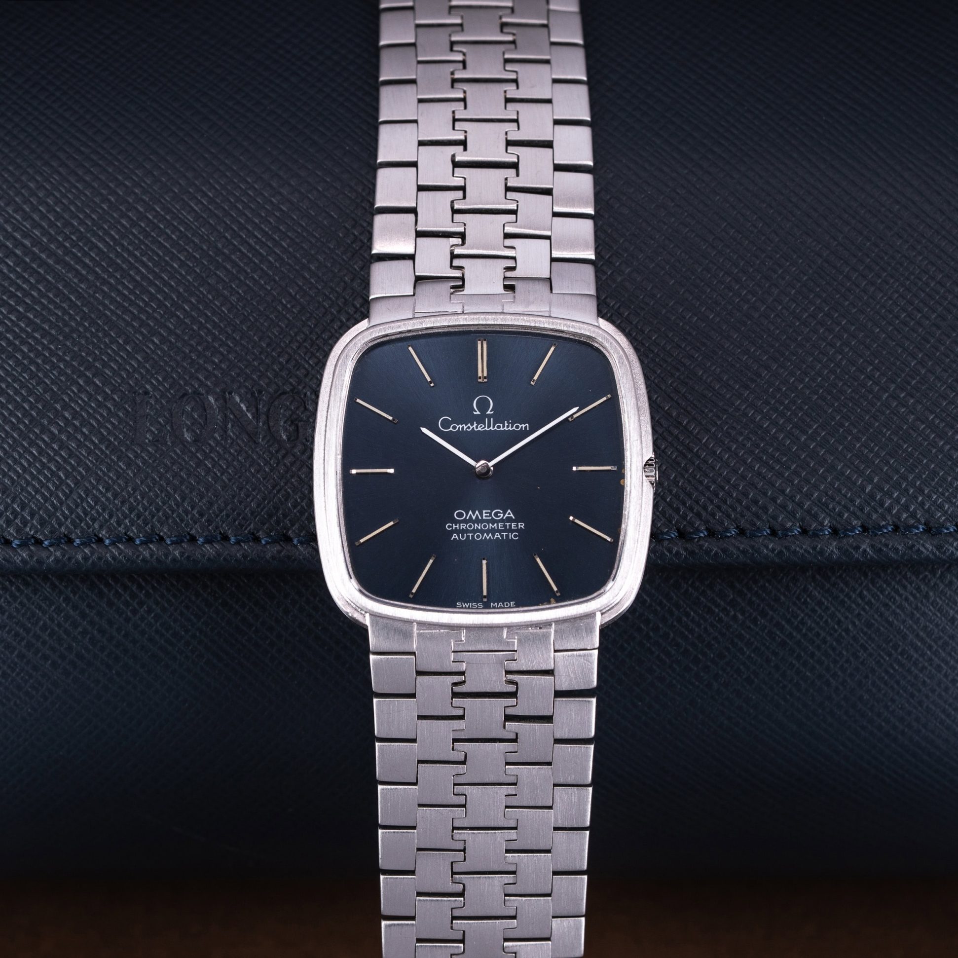 18k-Omega-Constellation-VK-8299-1968-3