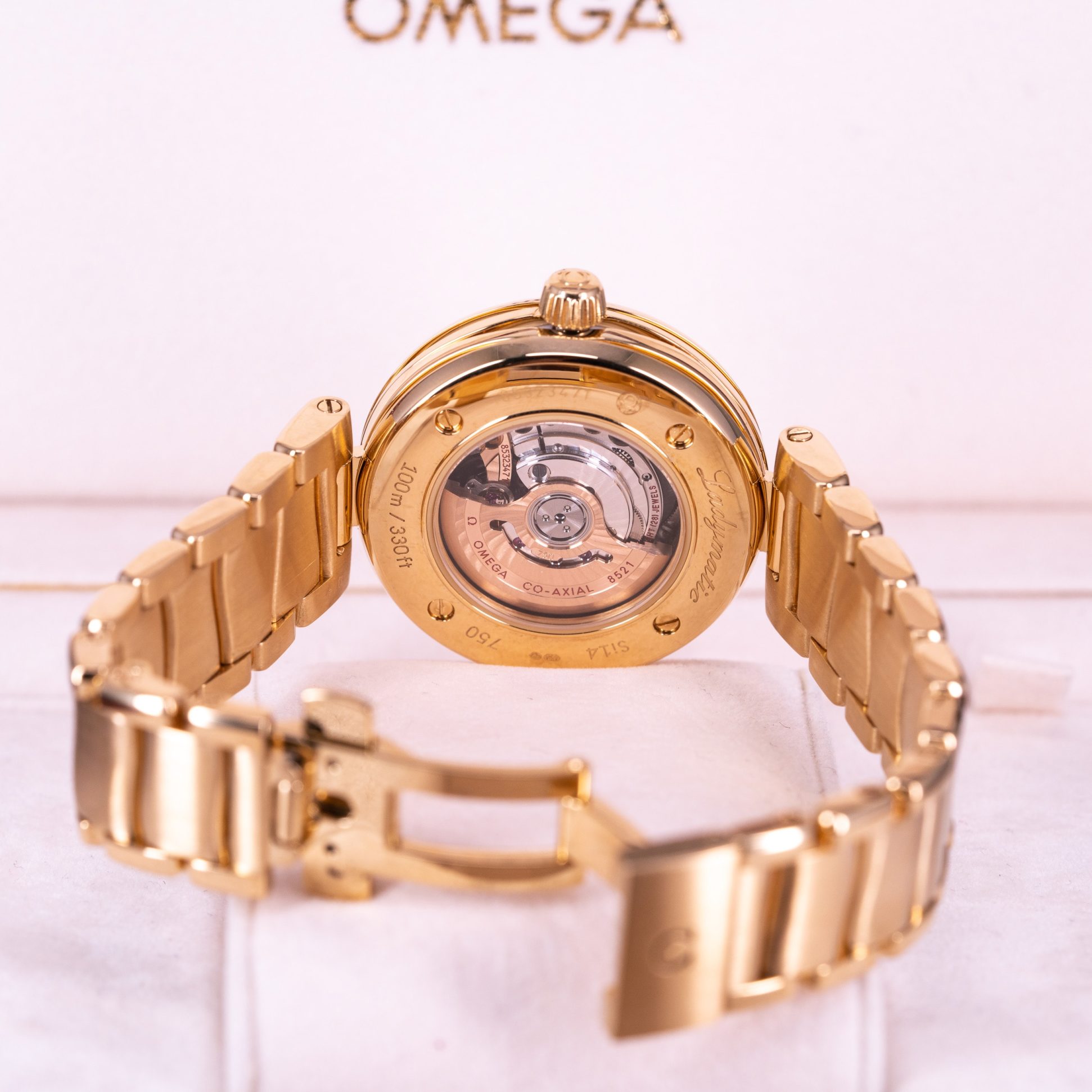 18k-Omega-Ladymatic-Co-Axial-9.jpg