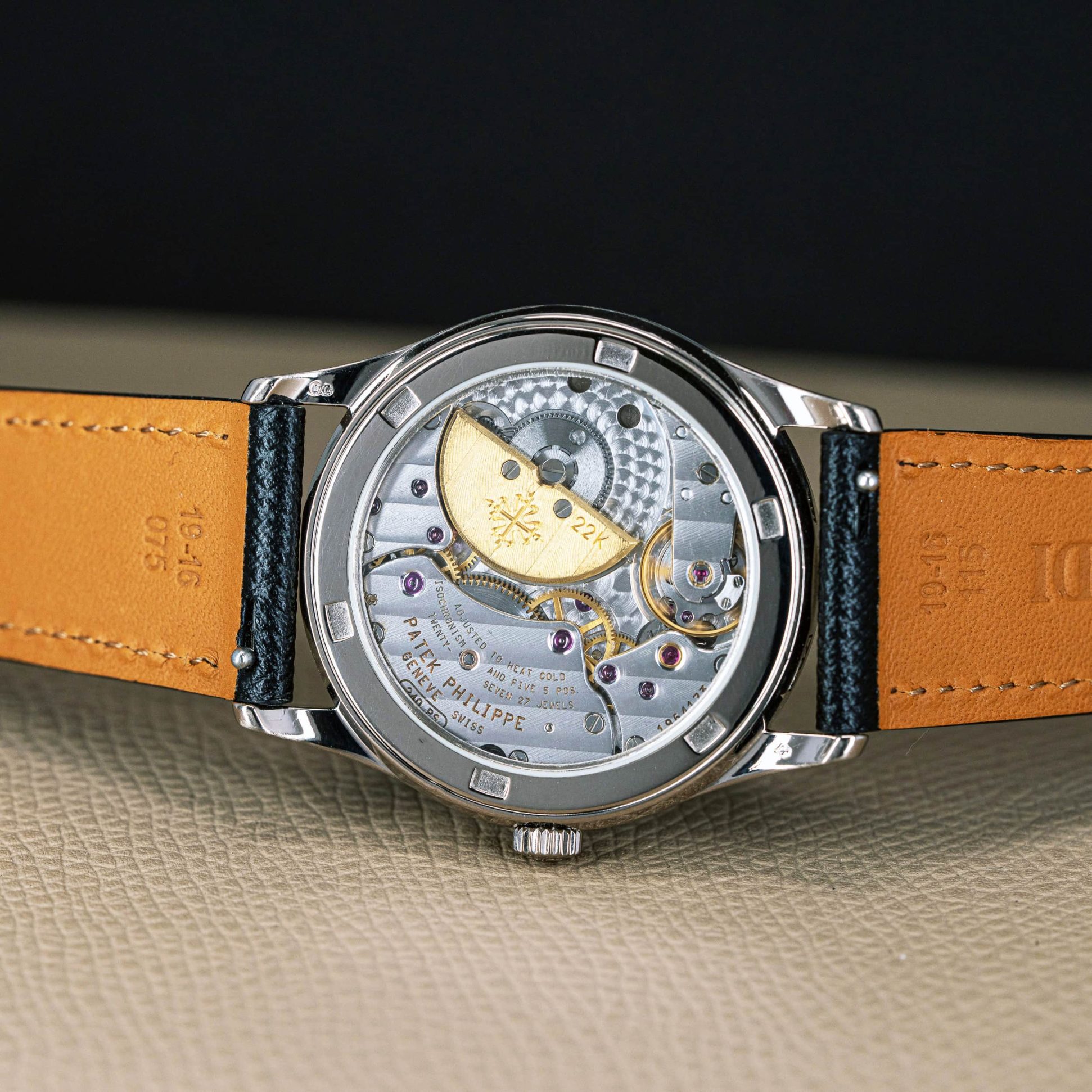 18k-Patek-Philippe-5026G-3-1