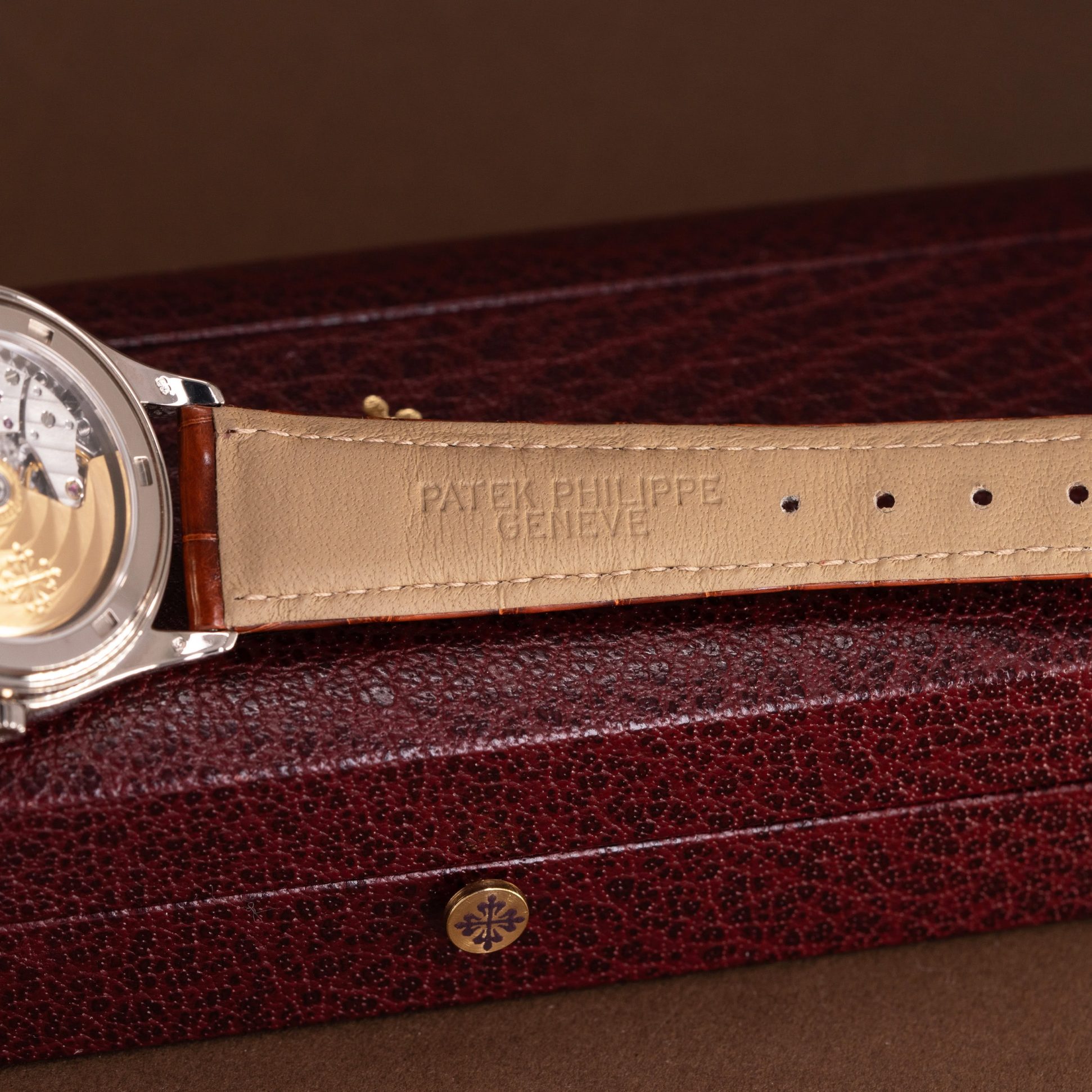 18k-Patek-Philippe-Annual-Calender-5035G-10
