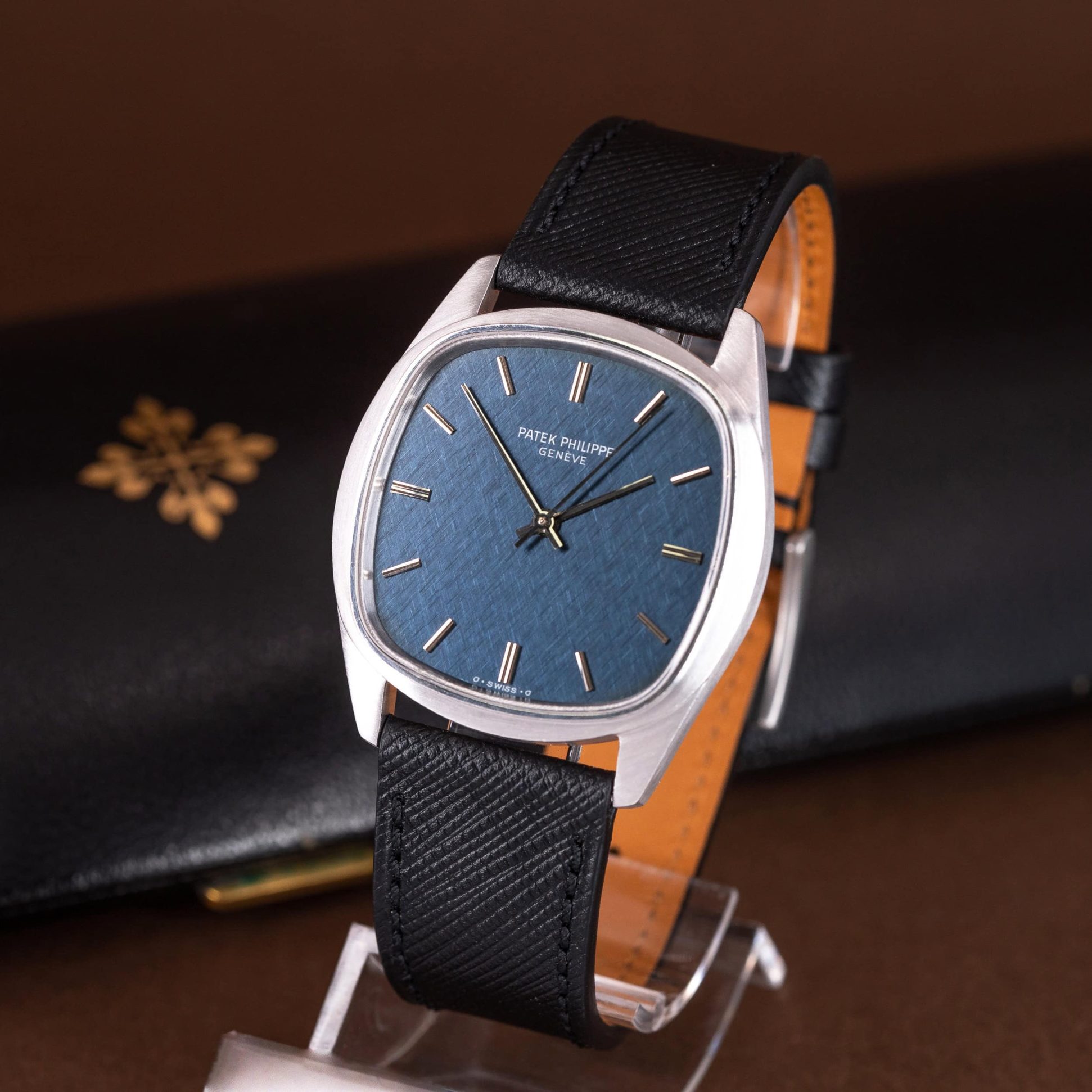 18k-Patek-Philippe-Golden-Ellips-3585-10