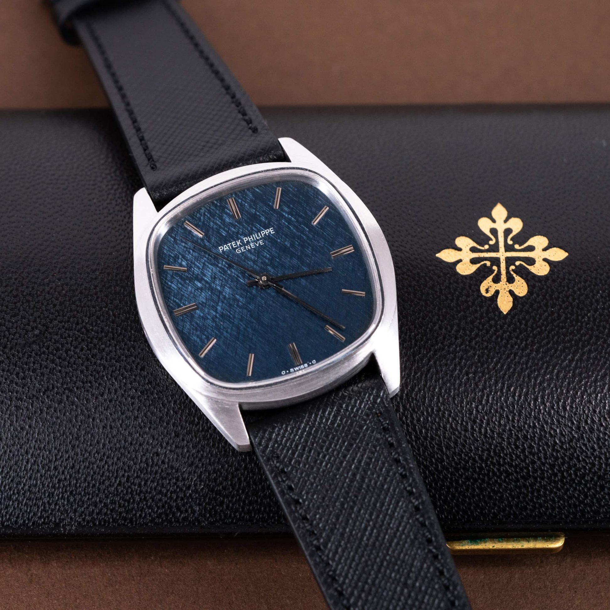 18k-Patek-Philippe-Golden-Ellips-3585-3