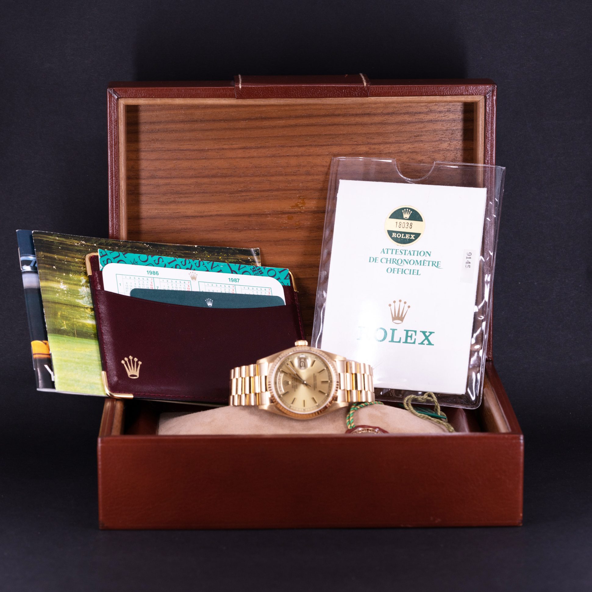 18k-Rolex-Day-Date-18038-1986.jpg