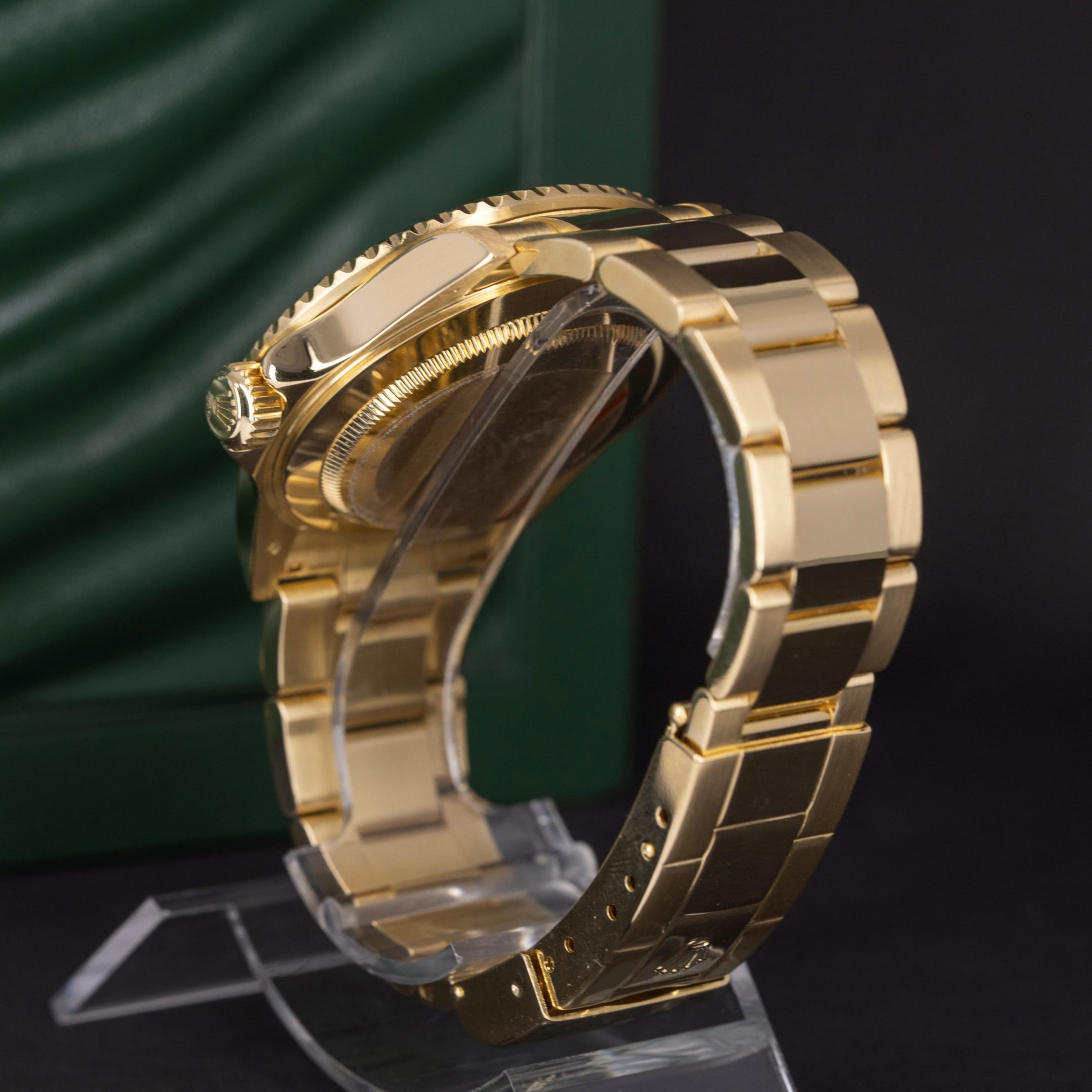 18k-Rolex-Submariner-16618-2008-8
