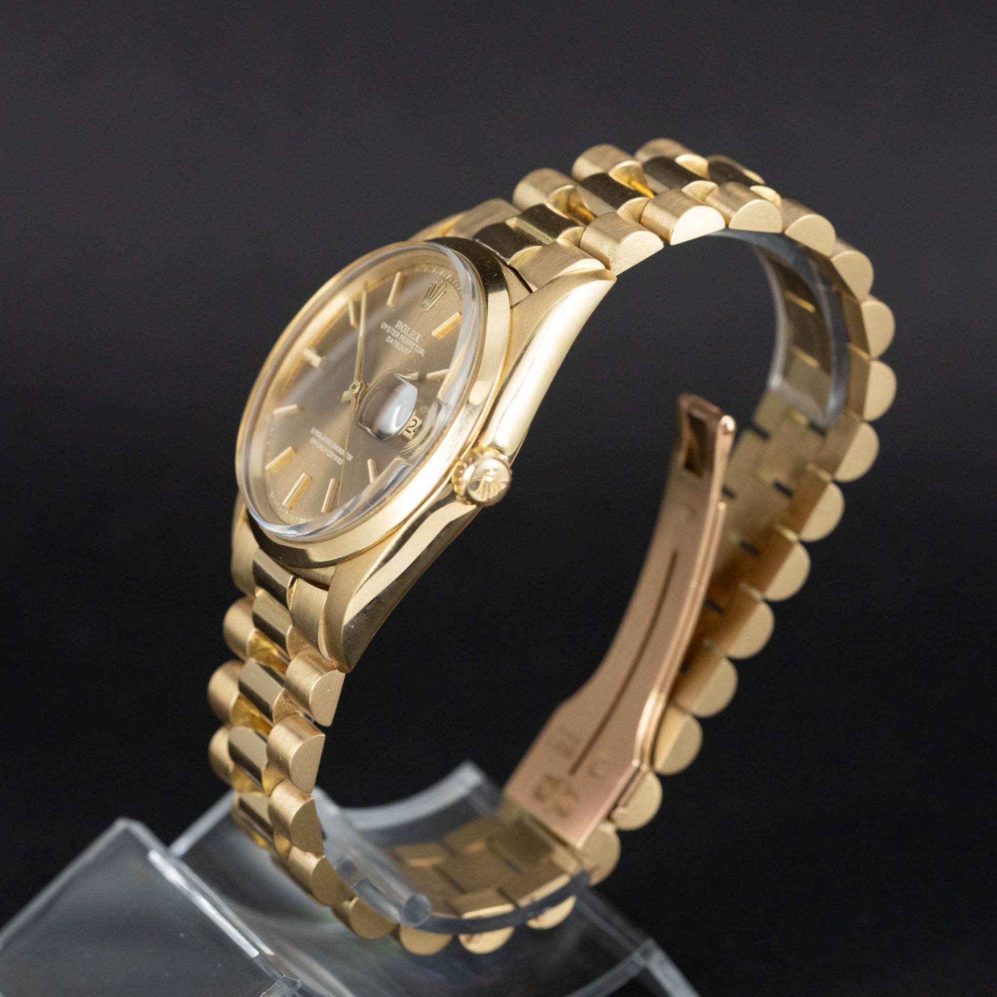 18k-Rolex_Datejust_1600_1972-8.jpg