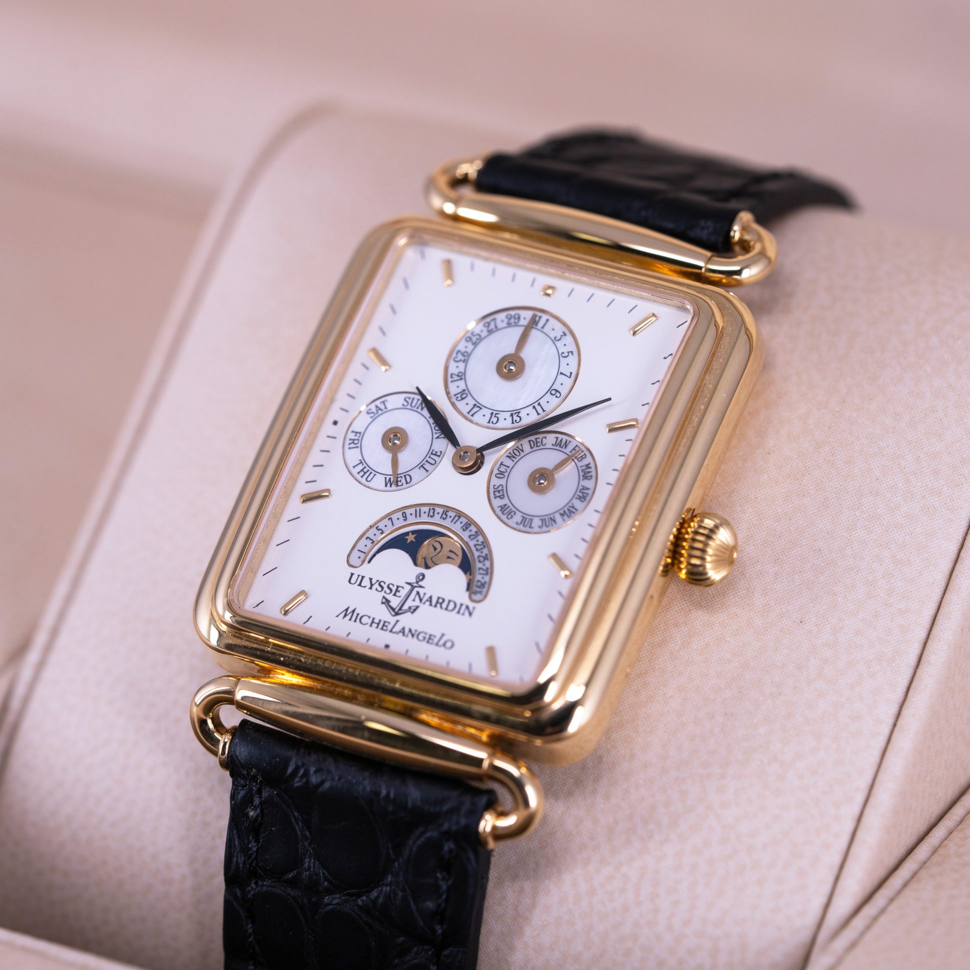 18k-Ulysse-Nardin_Michelangelo_161.42-3-1.jpg