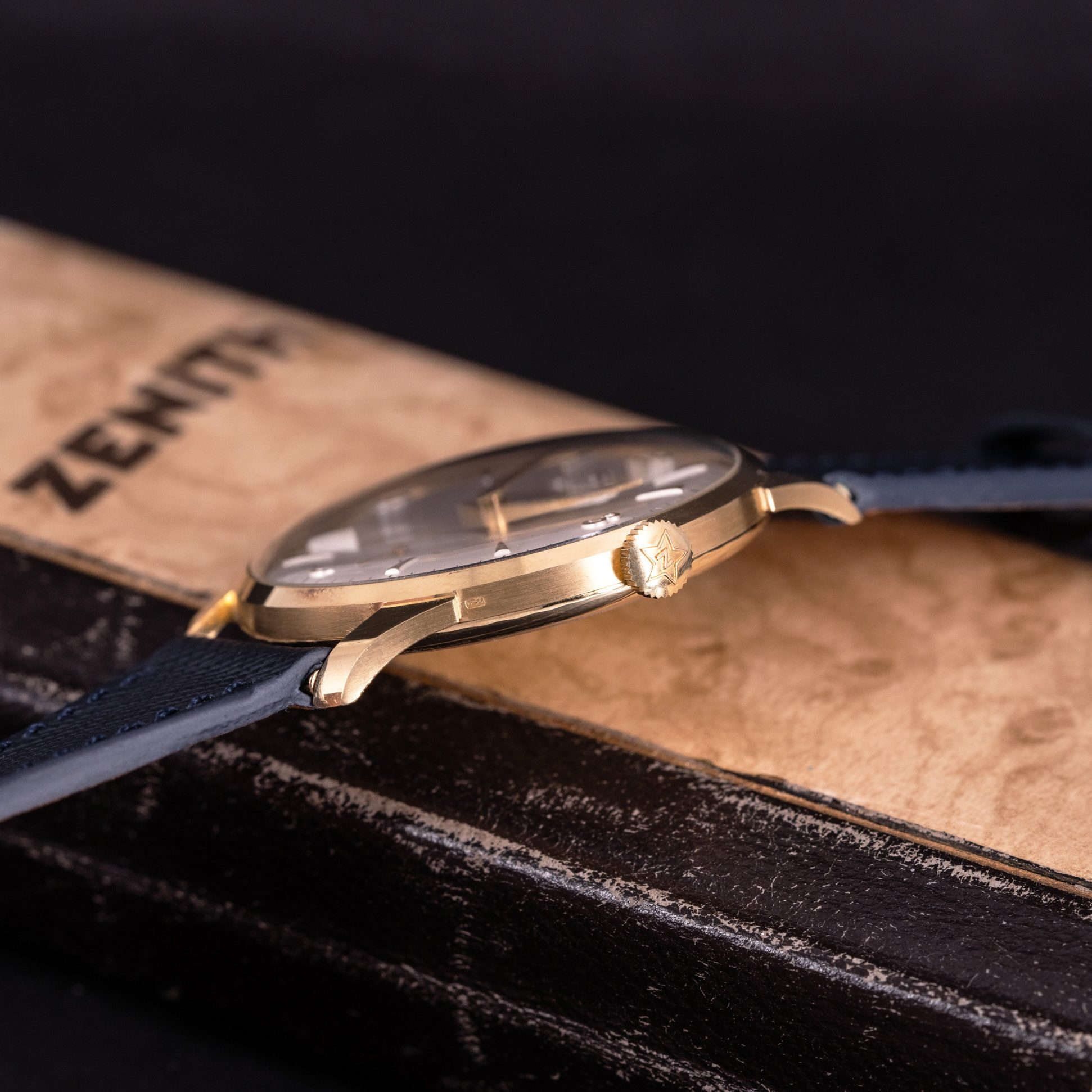 18k-Zenith-pukukello-1960-5