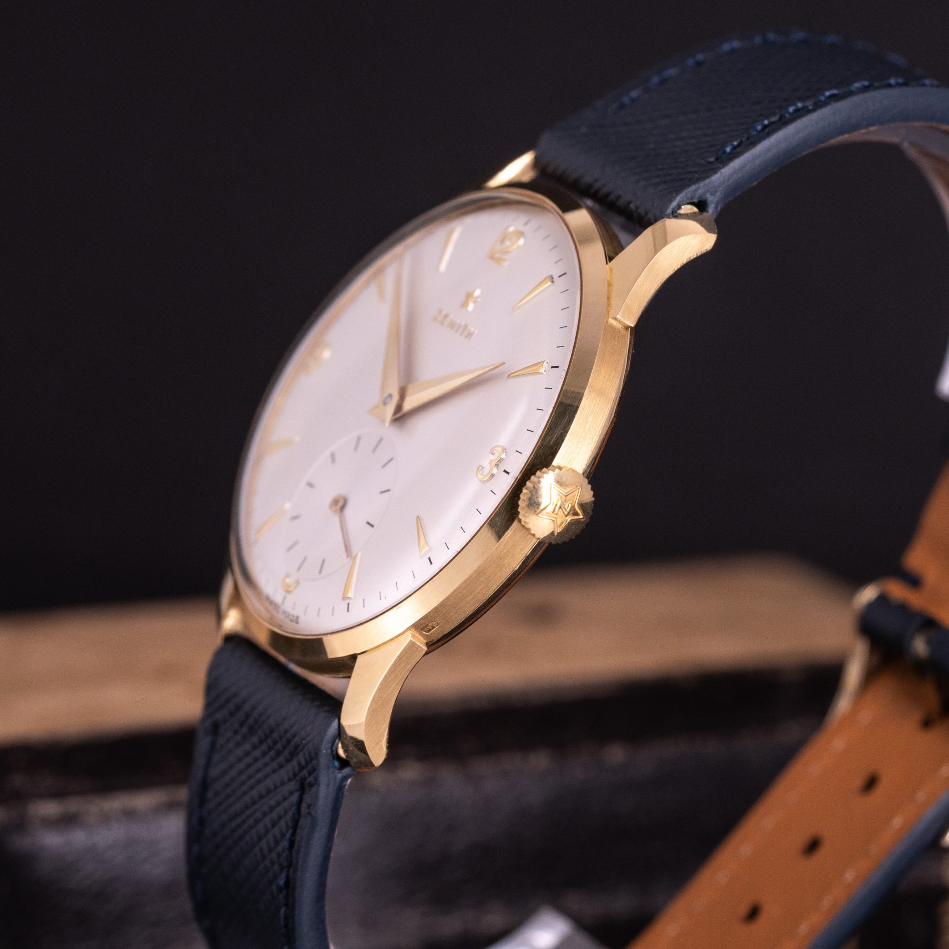 18k-Zenith-pukukello-1960-9