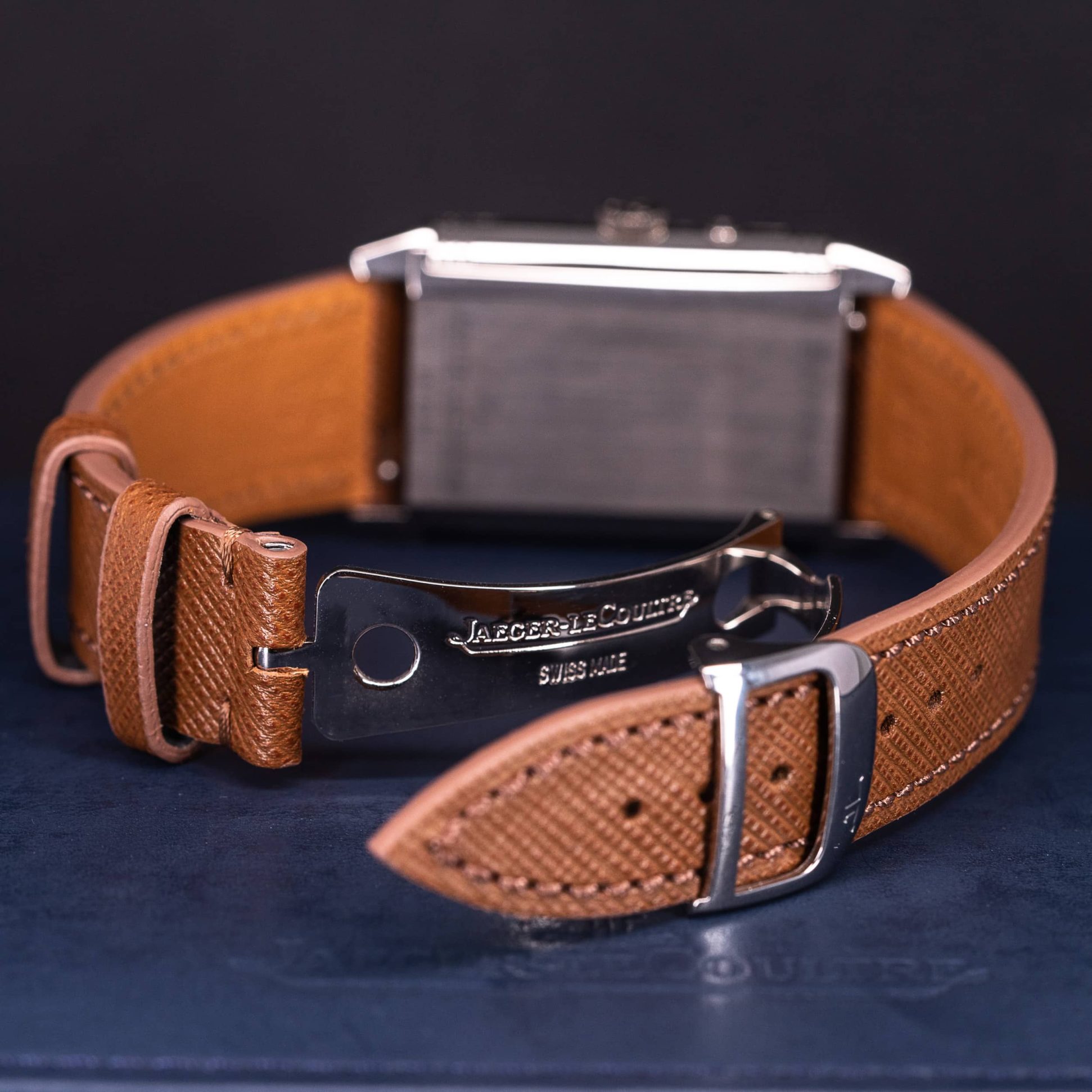 18k_JLC_Reverso_Night-Day-7.jpg