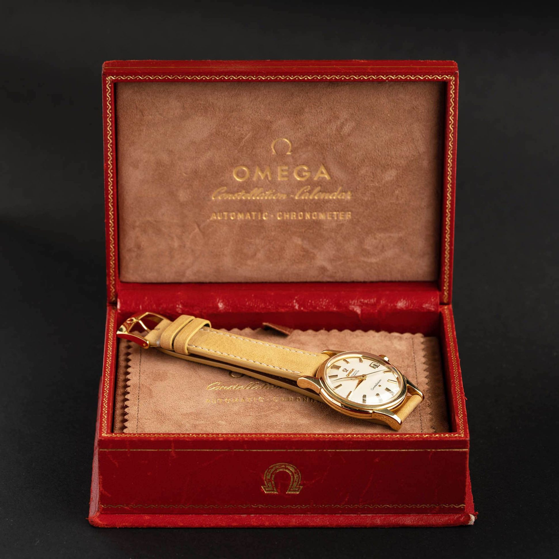18k_Omega_Constellation_2954.jpg