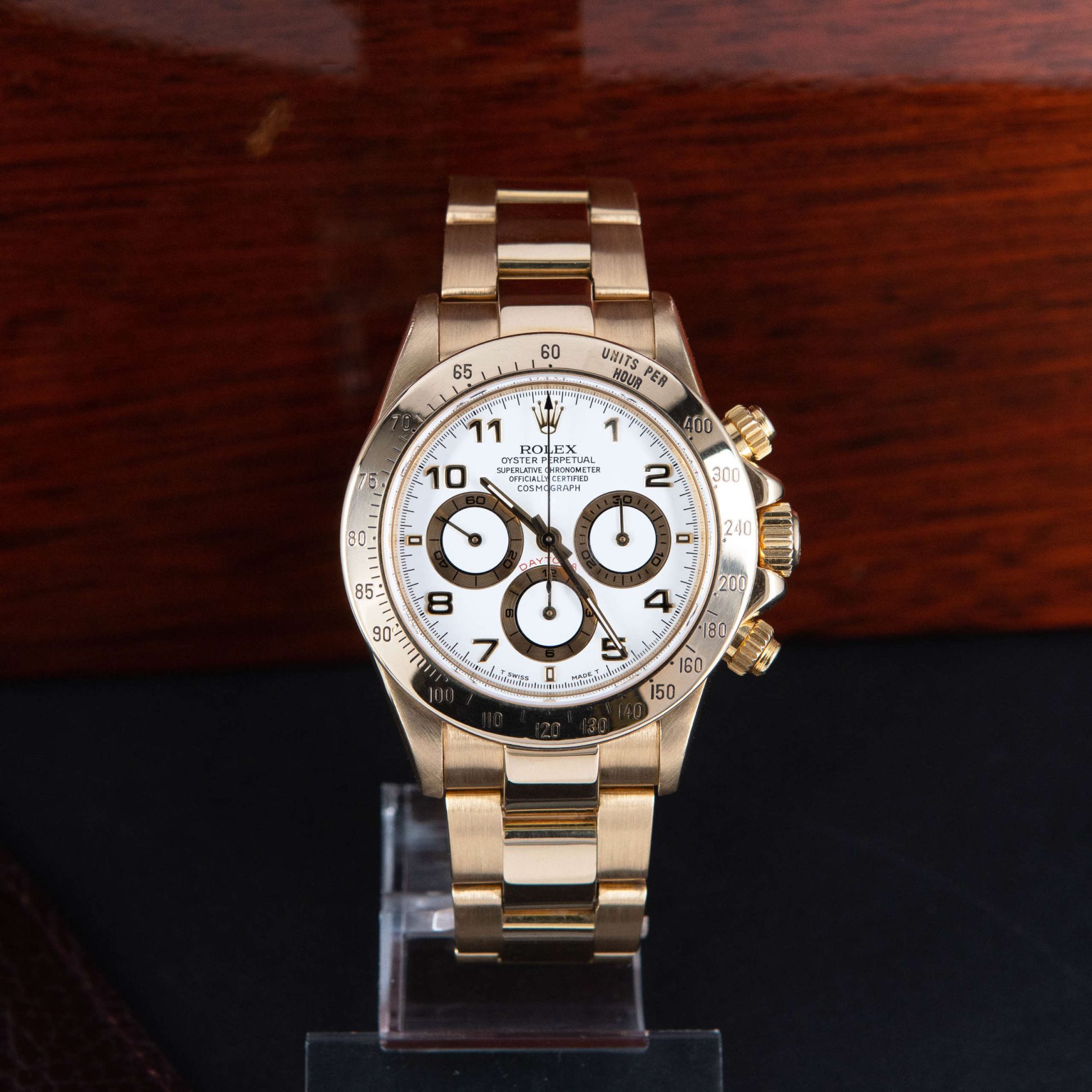 18k_Rolex_Daytona_16528-7-scaled-1.jpg