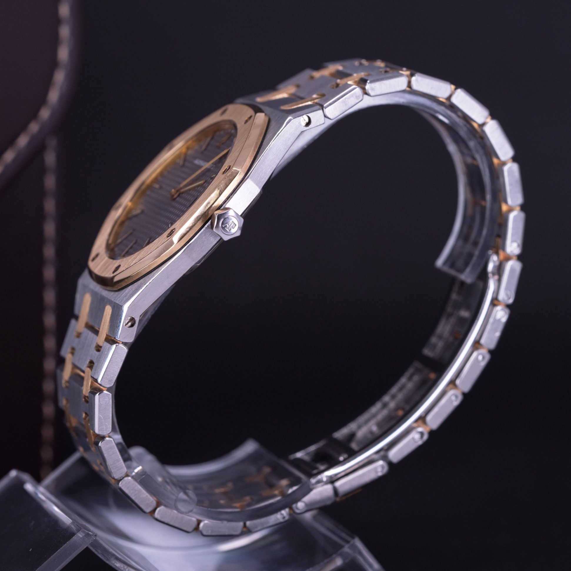 Audemars-Piguet-56175SA-7.jpg