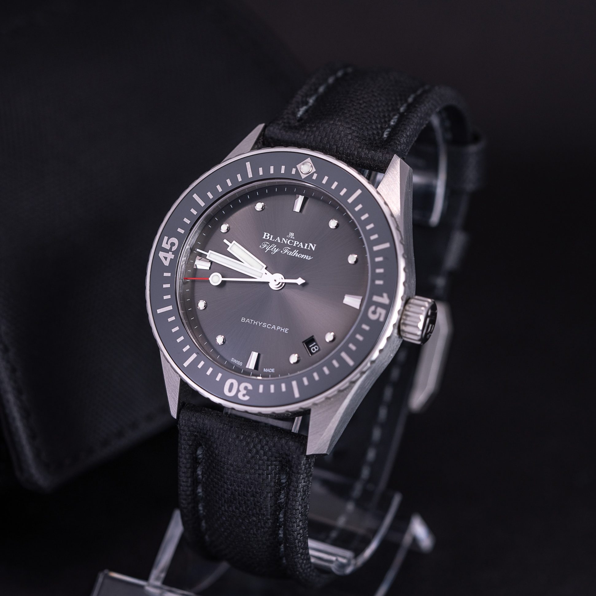 Blancpain-Bathyscaphe_5100B_2017-4.jpg