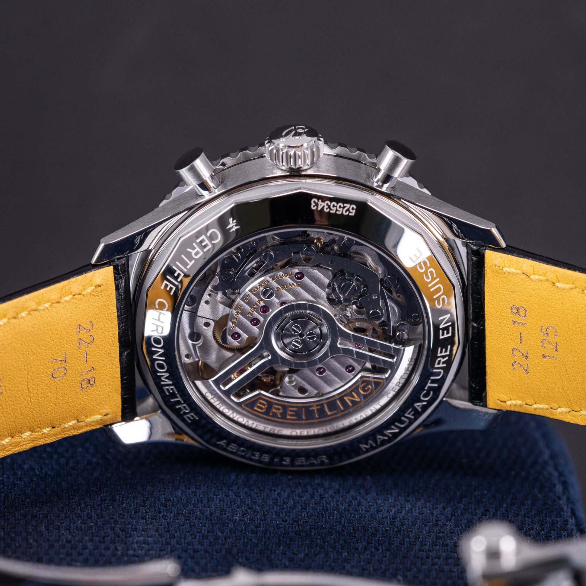 Breitling-Navitimer-43-2023-5.jpg