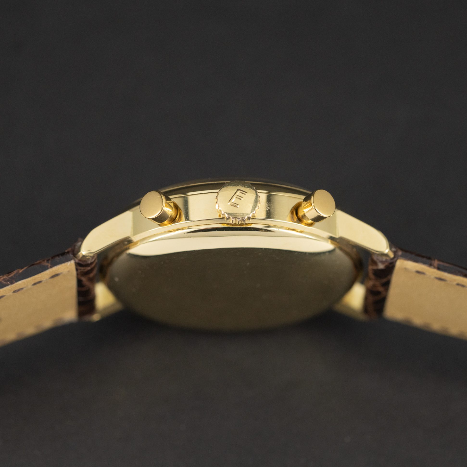 Eberhard_Co_18k_triple-date-3.jpg