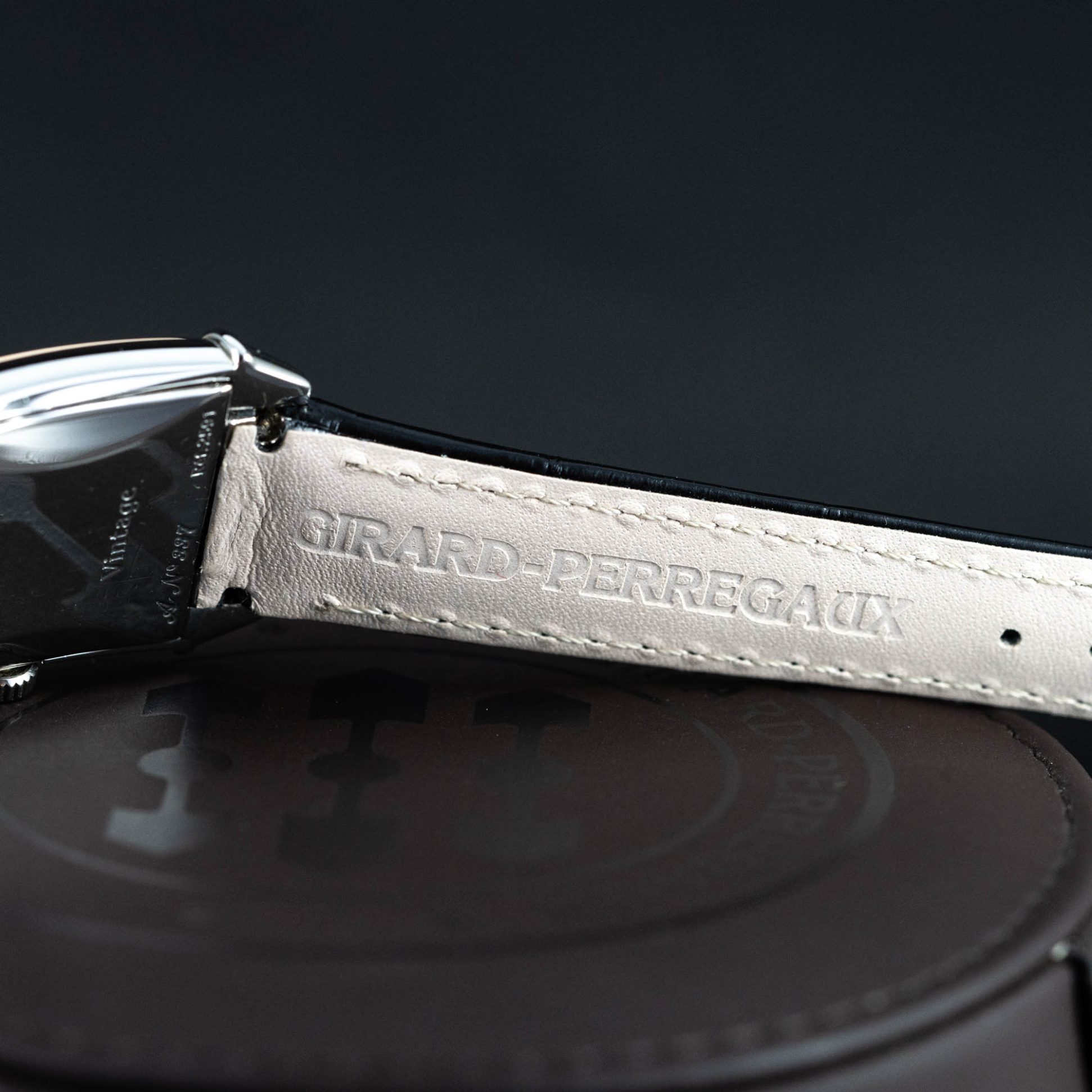 Girard_Perregaux_Vintage_Lady-5.jpg