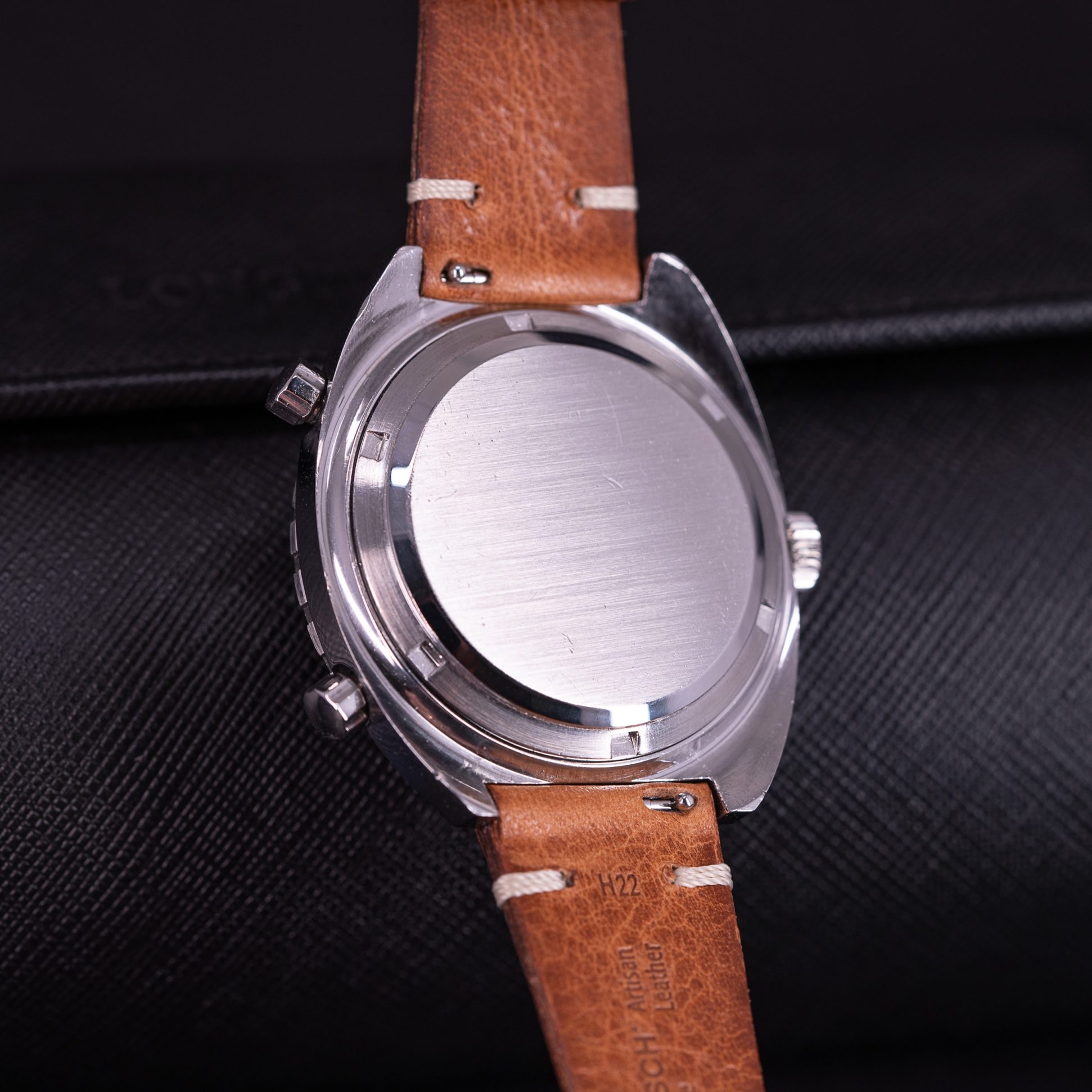 Heuer_Autavia_1163MH_1969-4-1.jpg