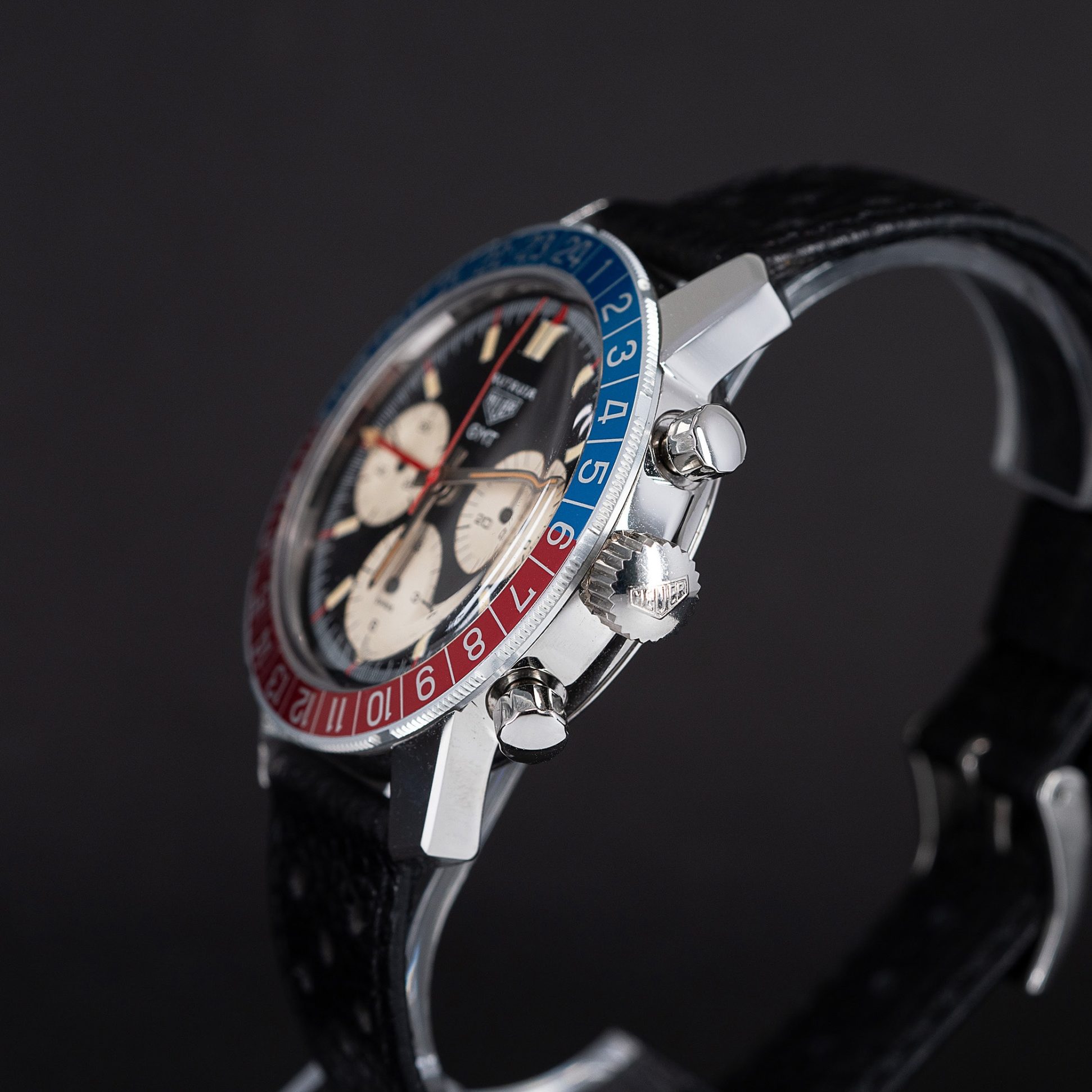 Heuer_Autavia_2446-GMT-3.jpg