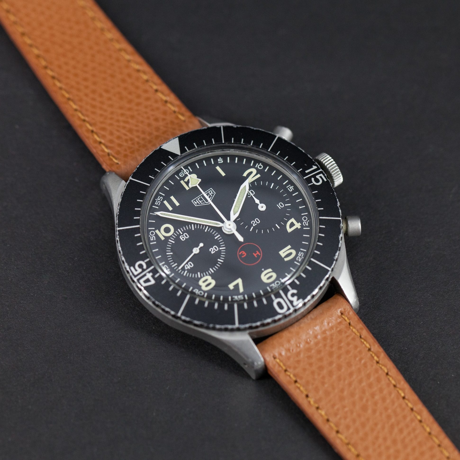 Heuer_Bund_1550SG-2.jpg