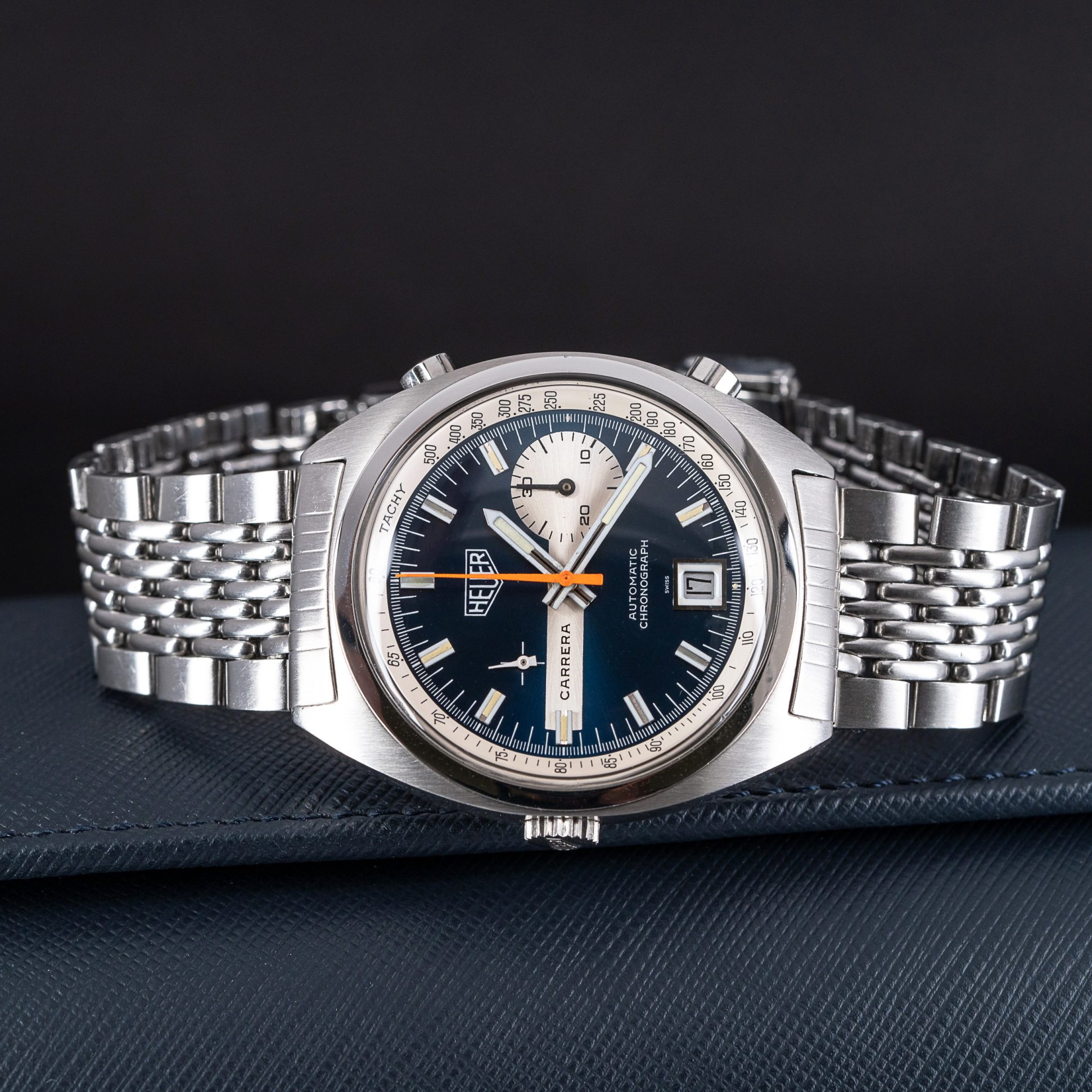 Heuer_Carrera_1553N.jpg