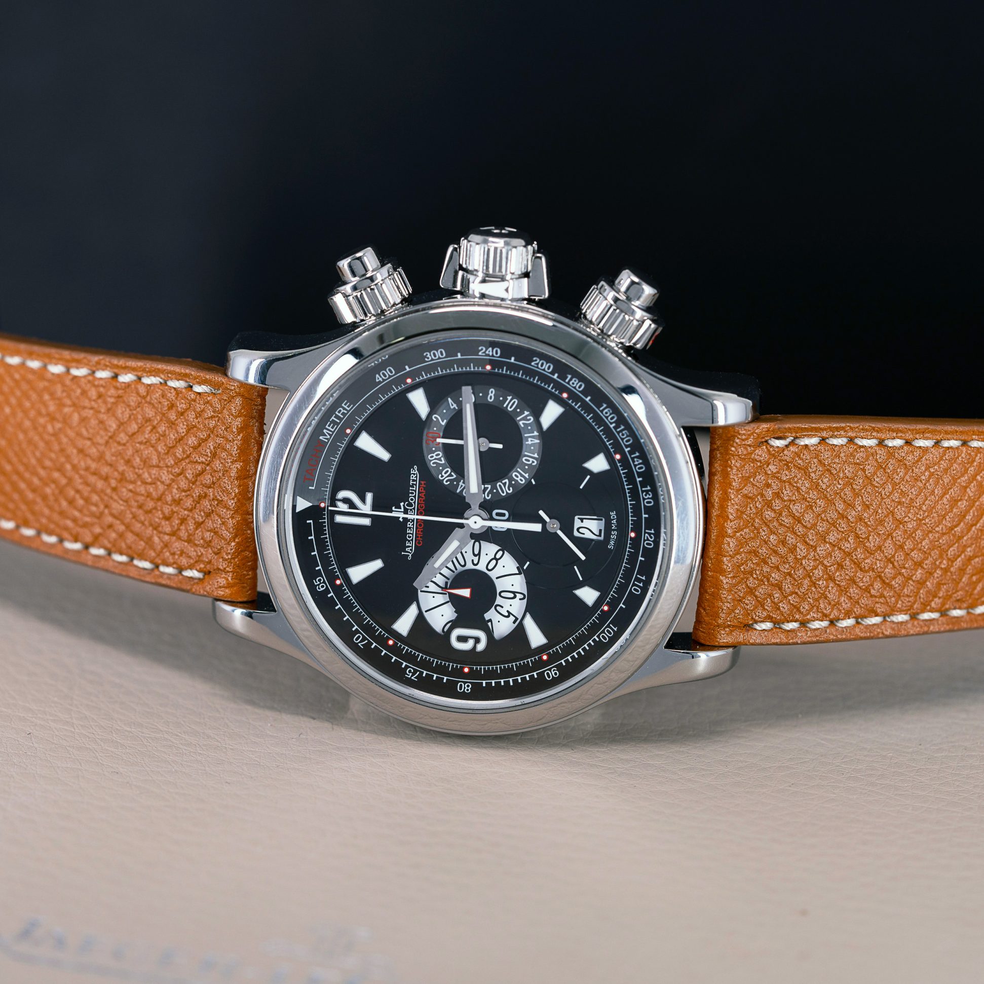 Jaeger-LeCoultre_Master-Compressor-Chronograph-3.jpg