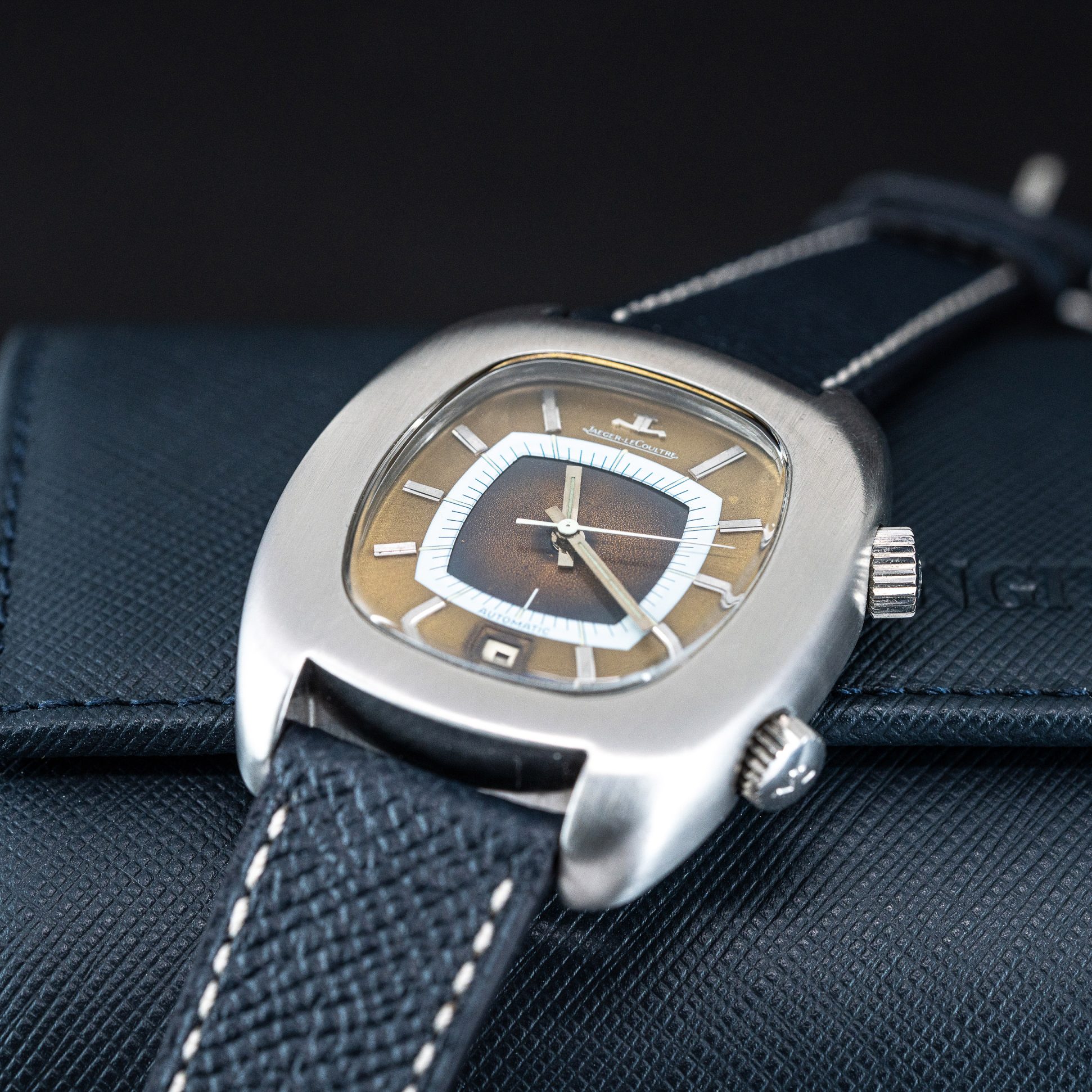 Jaeger_LeCoultre_Memovox_E872-2.jpg