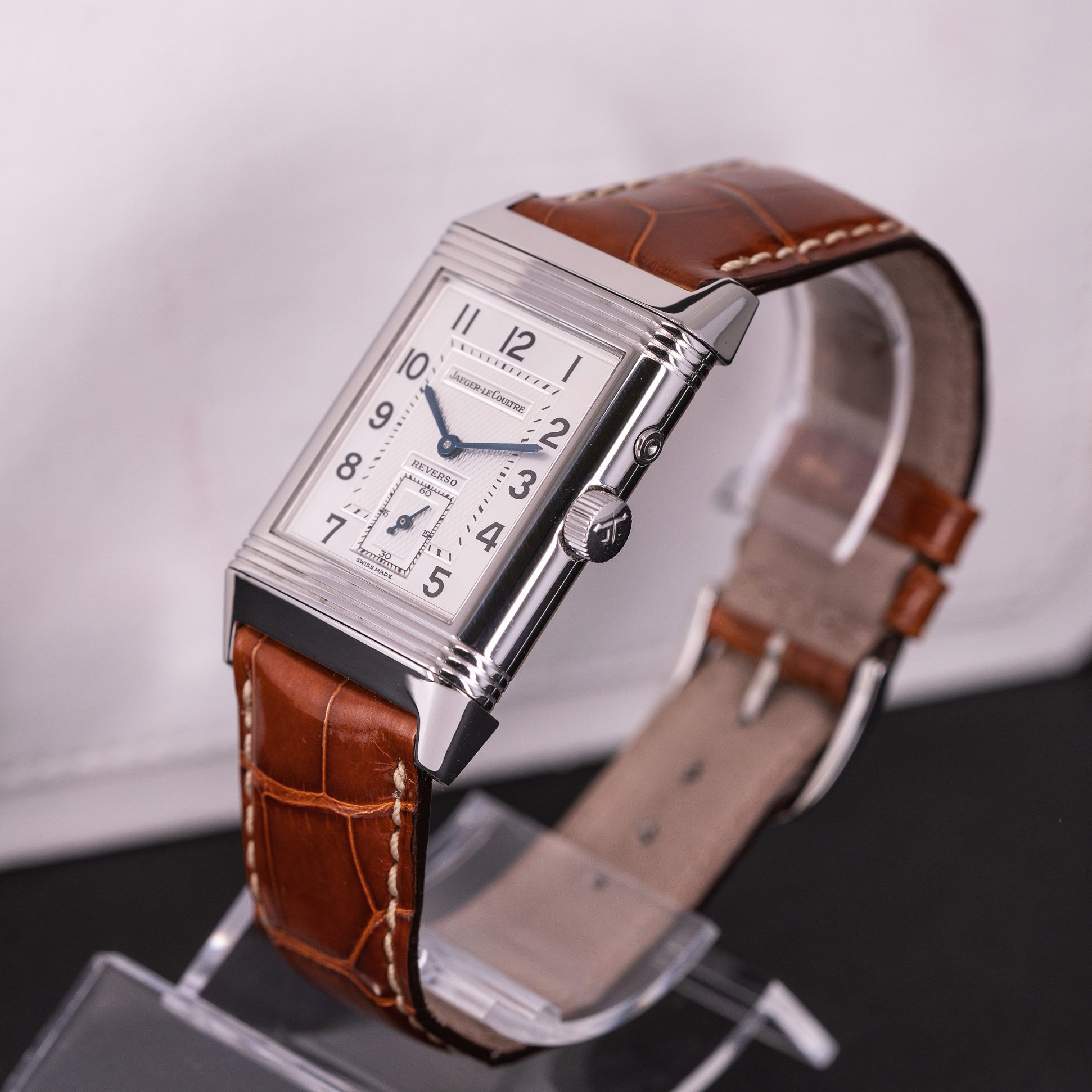 Jaeger_LeCoultre_Reverso_270.8.54-7.jpg