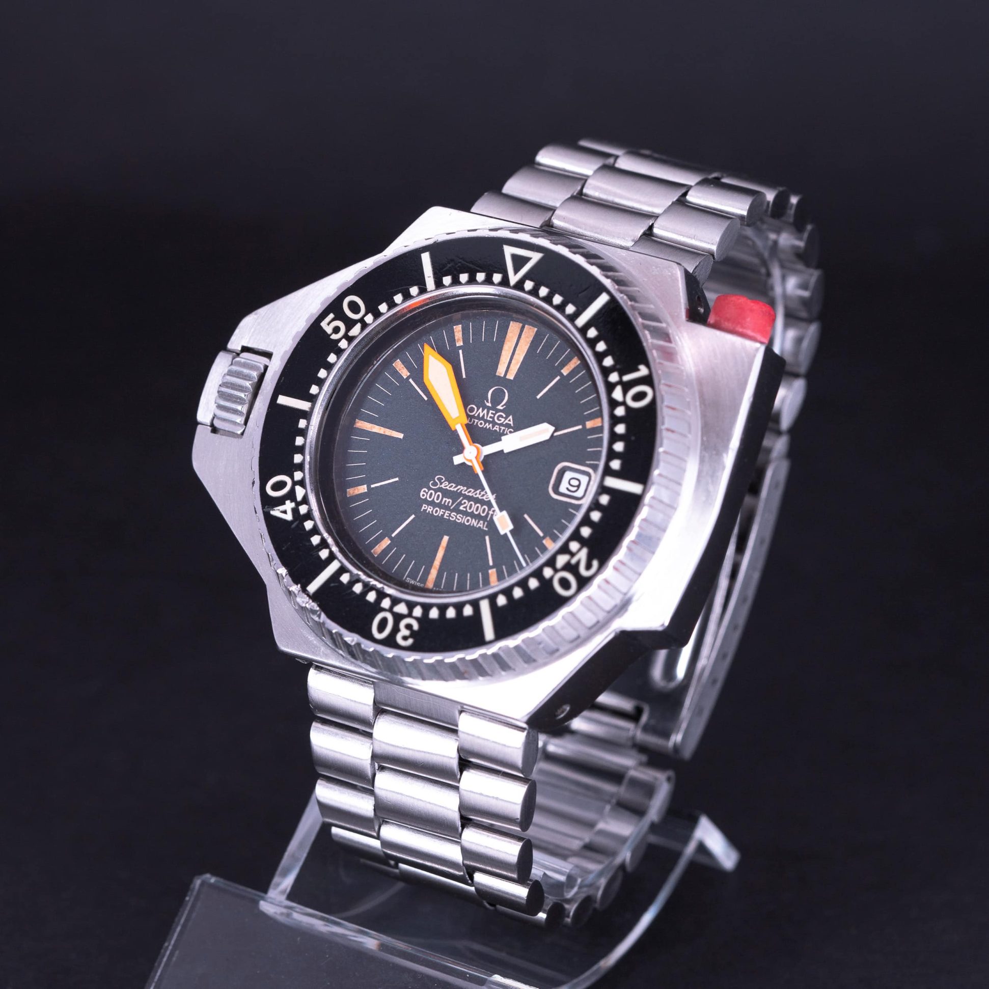 Omega-Plo-Prof-600-2.jpg