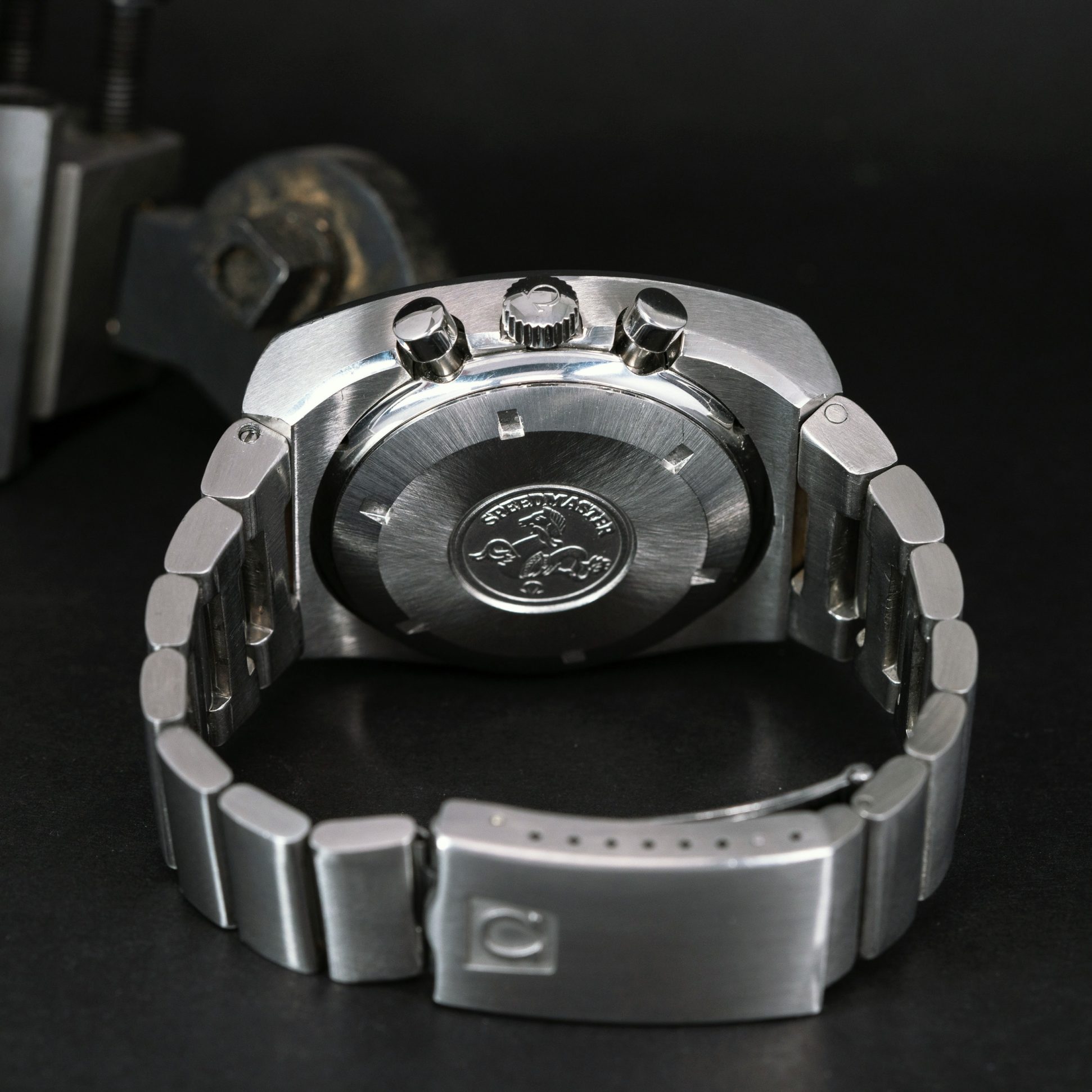 Omega-Speedmaster-125-1975-5-2.jpg