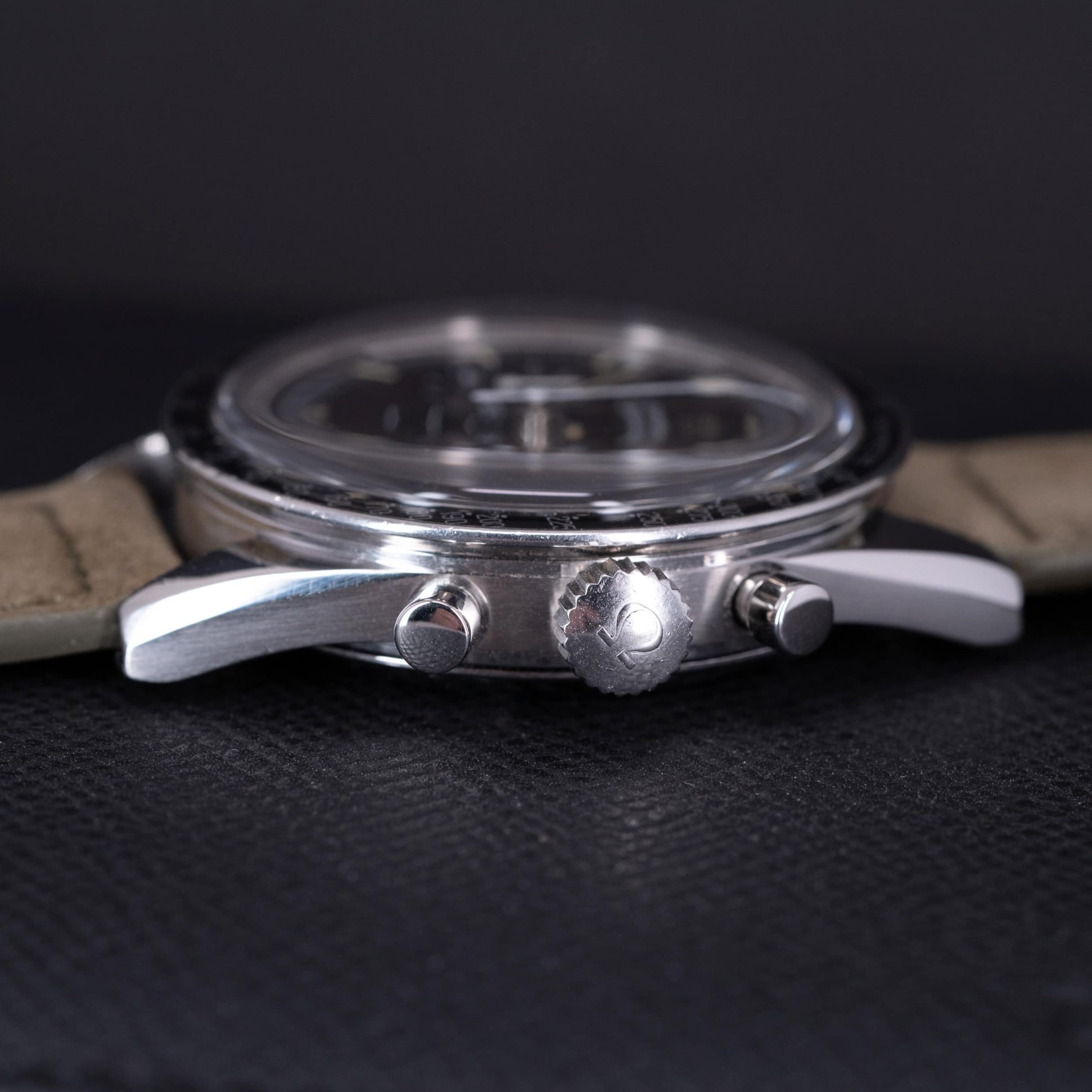 Omega-Speedmaster-2998-61-4.jpg