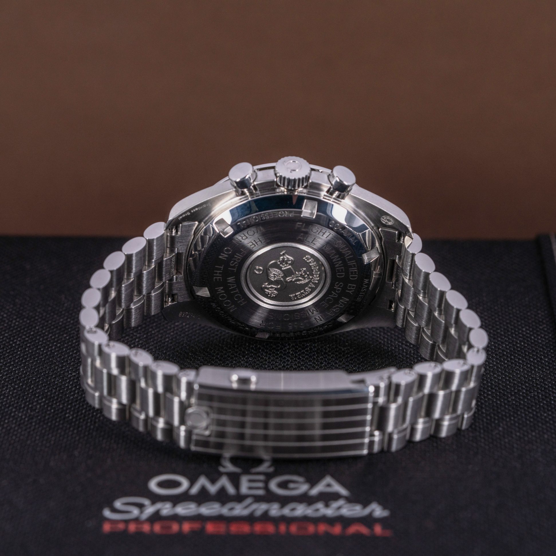 Omega-Speedmaster-Pro-3861-2023-3