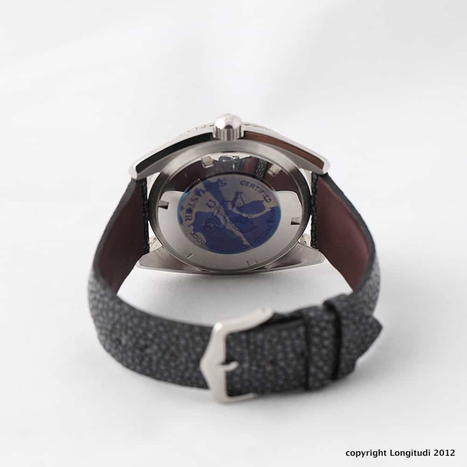 Omega_120_3.jpg