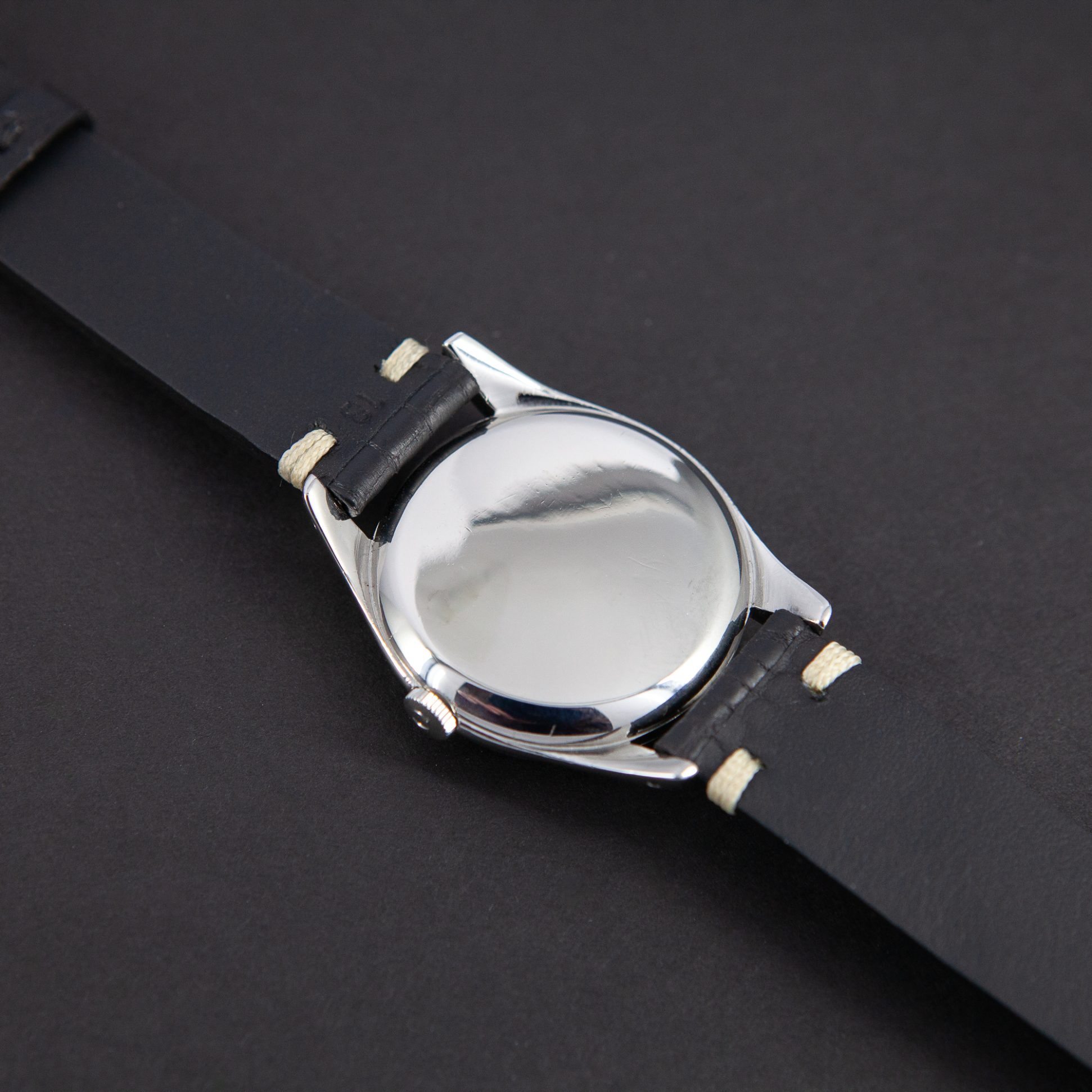 Omega_2503-1.jpg