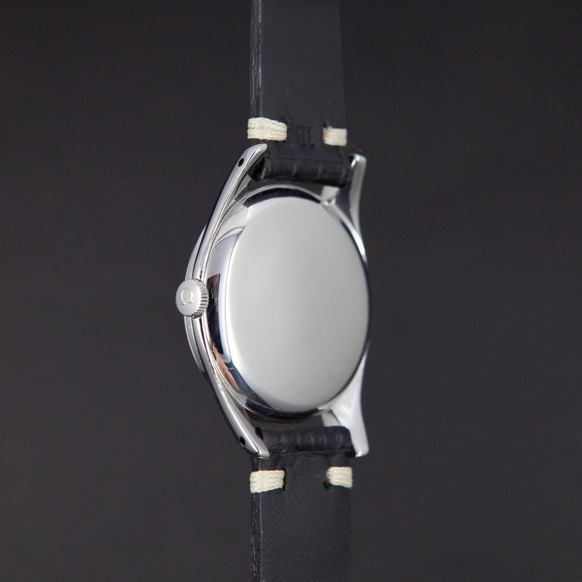 Omega_2503-4.jpg