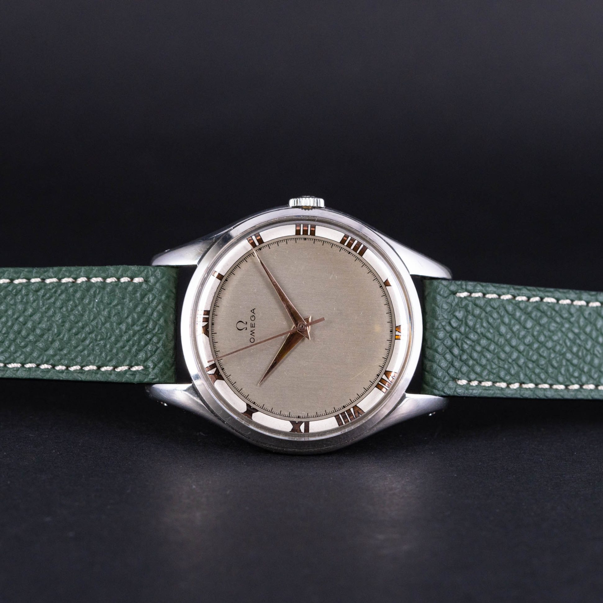 Omega_2506_Jumbo_1952.jpg