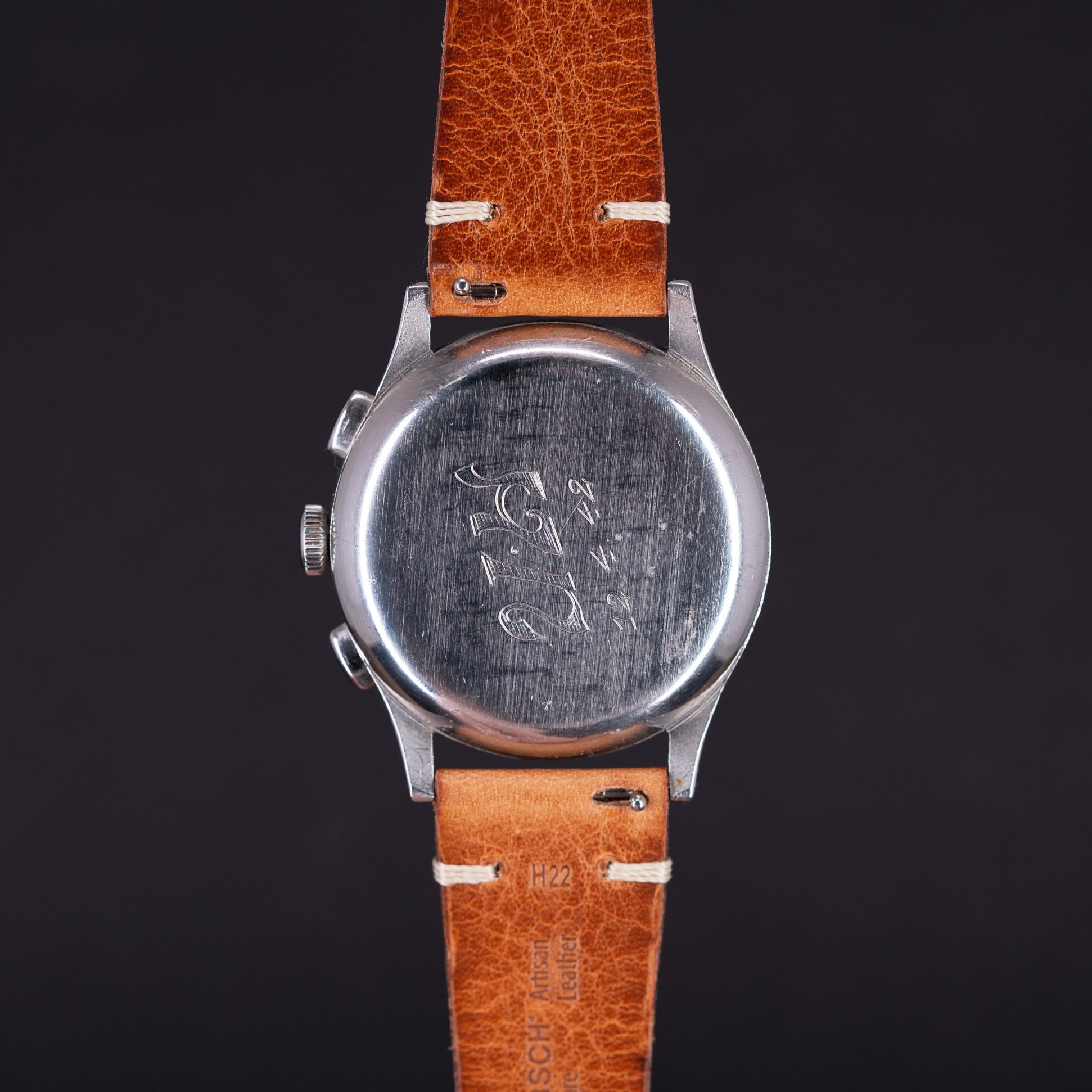 Omega_33.3_CK988_1942.jpg