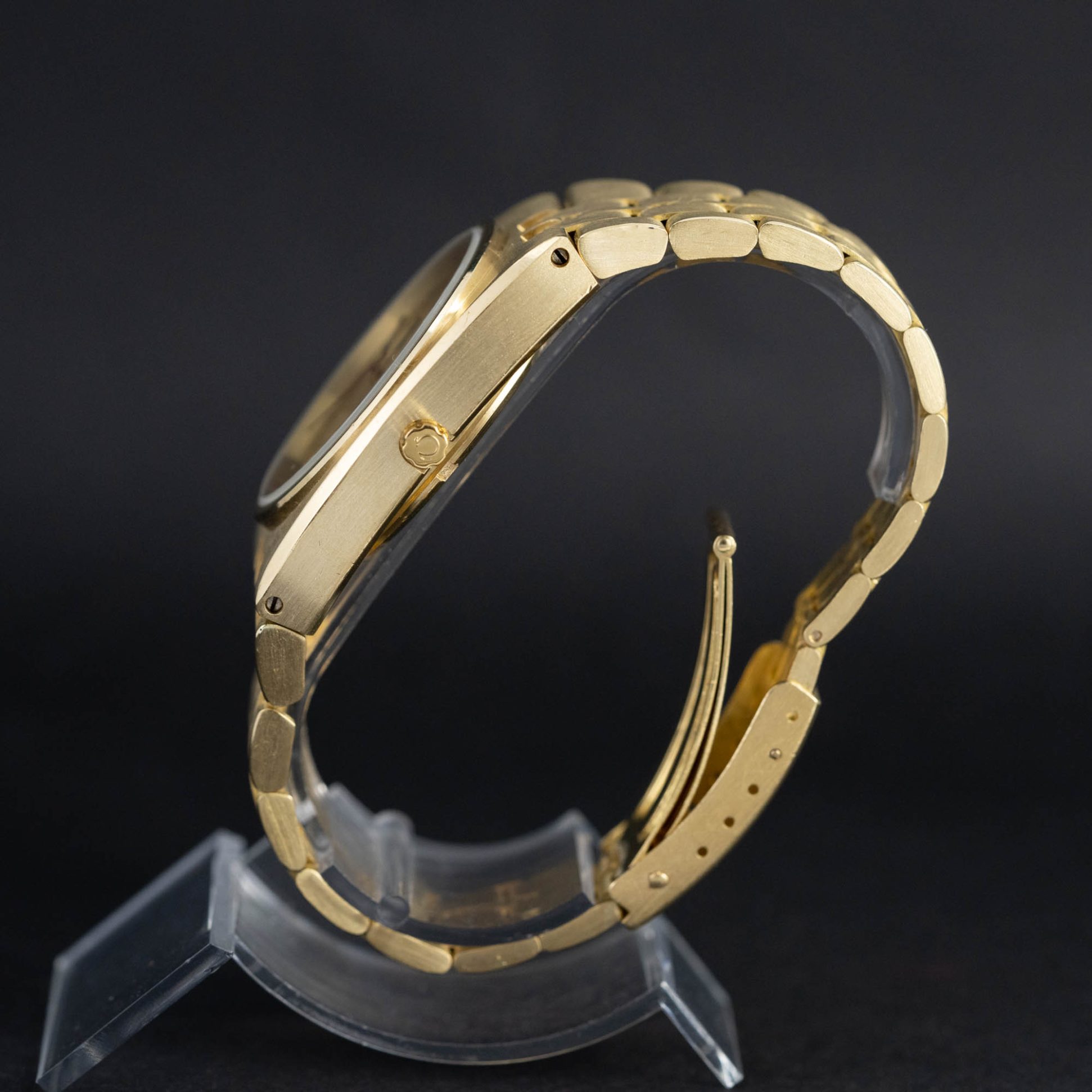 Omega_Constellation_18k_f300-9.jpg
