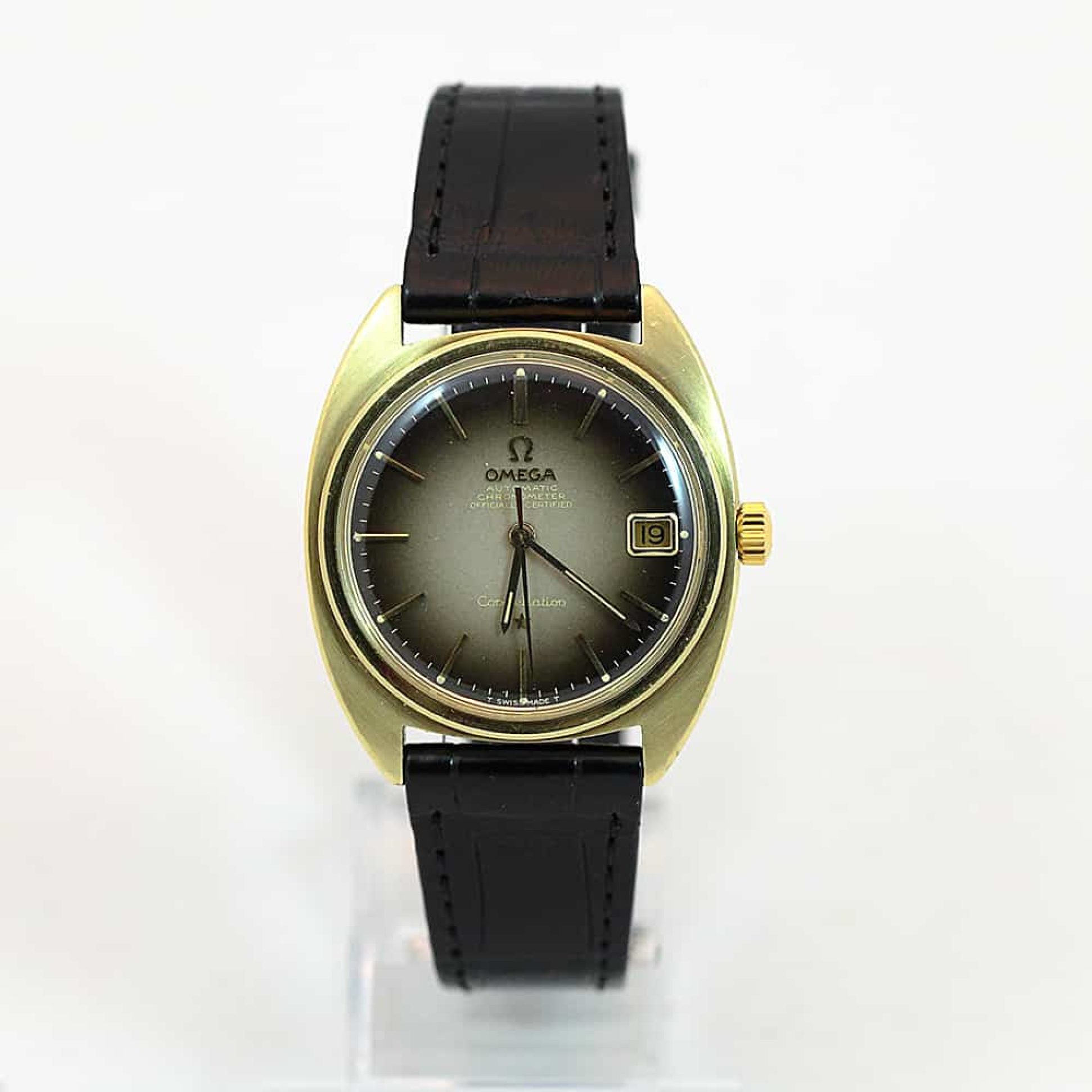 Omega_Constellation_ruskea.jpg