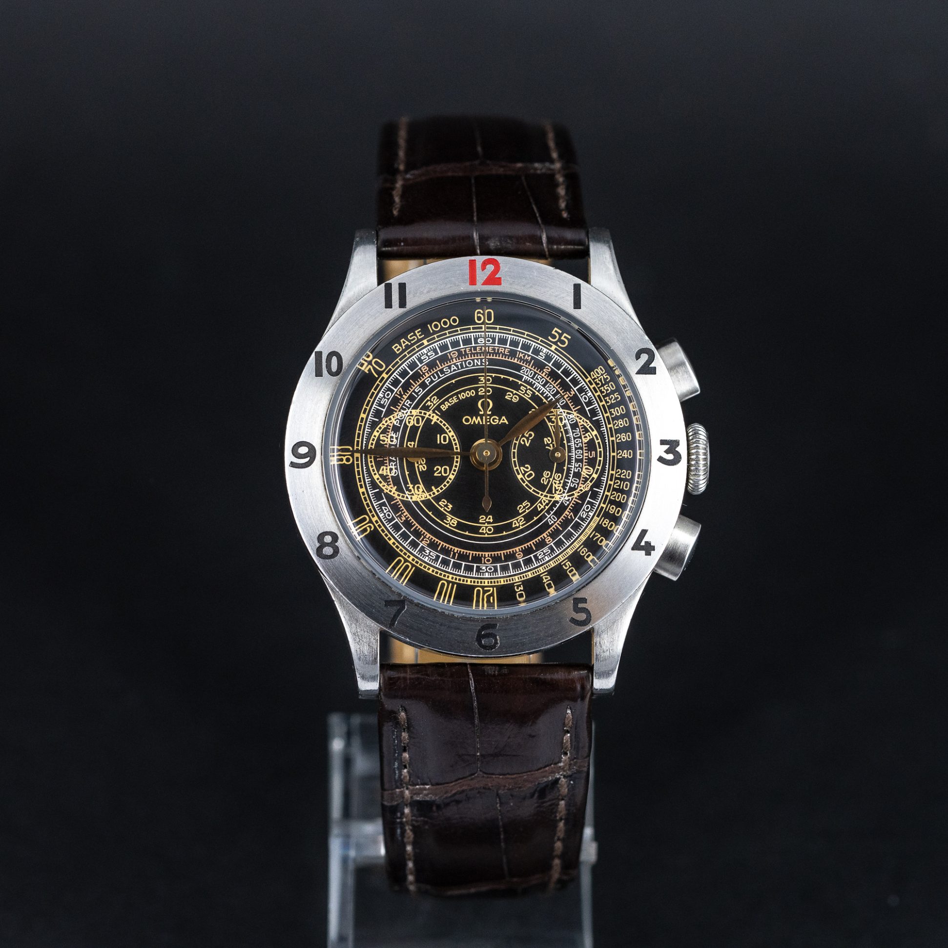 Omega_Officers_Museum_Watch_1945-6.jpg