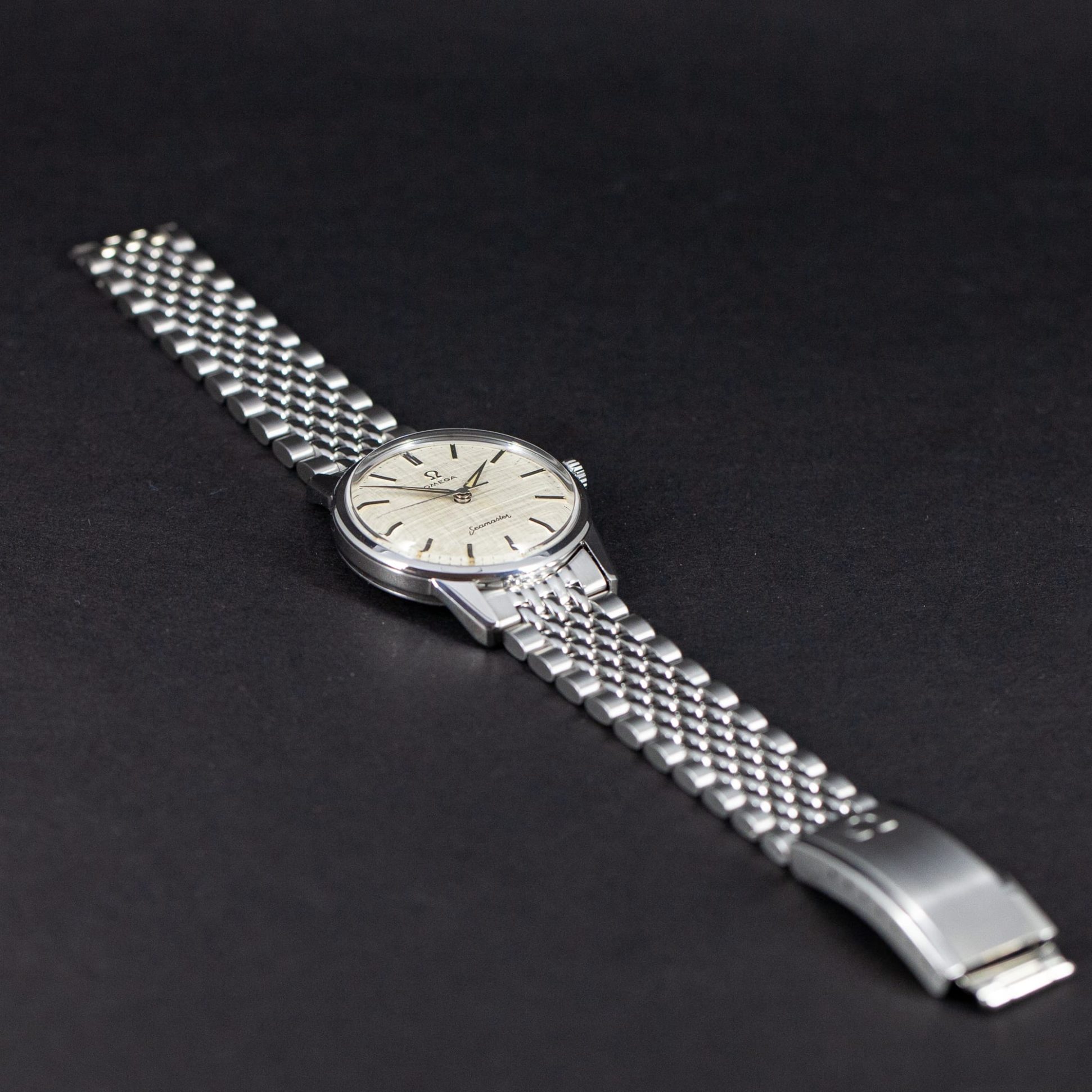 Omega_Seamaster_14390-62-1.jpg