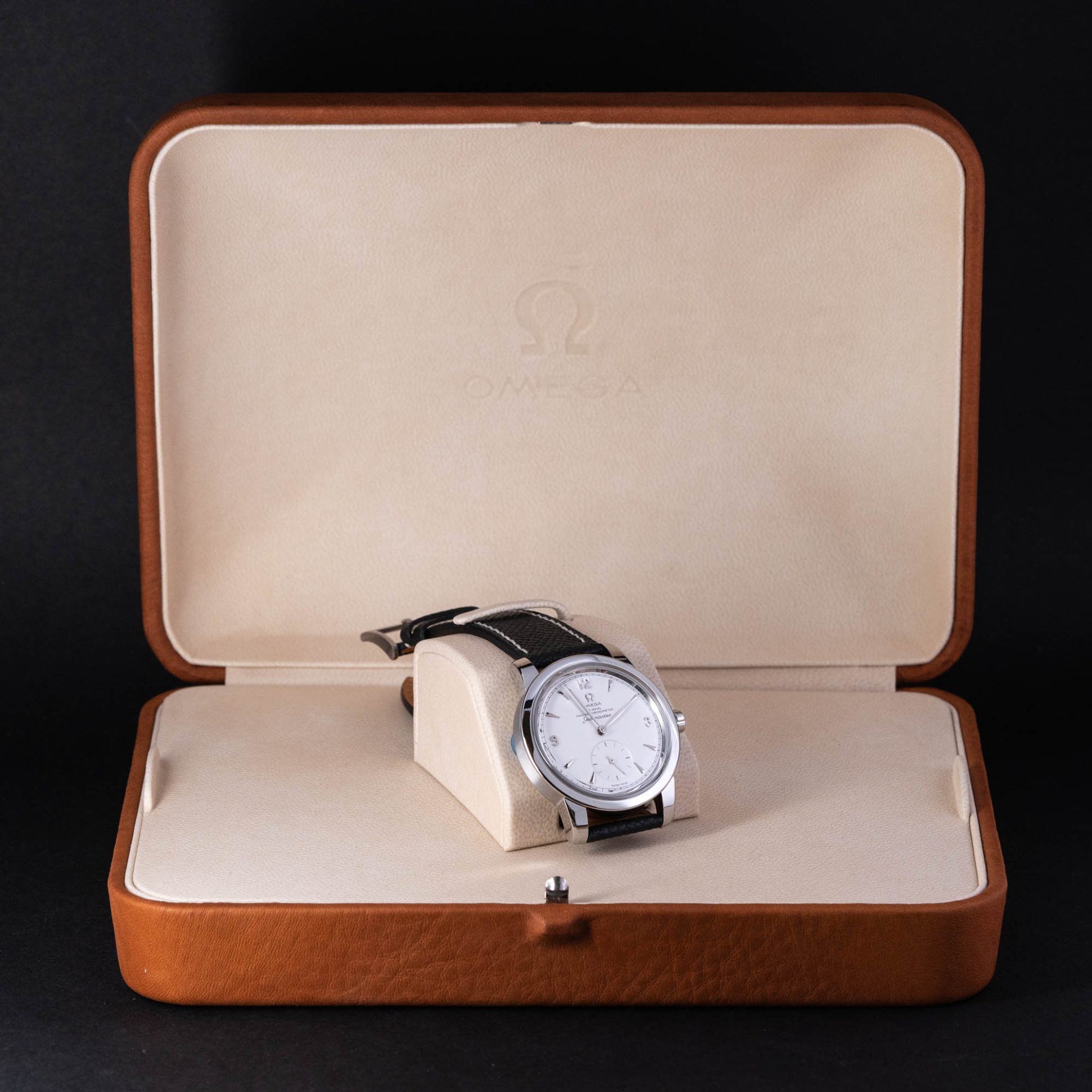 Omega_Seamaster_1948_Heritage.jpg